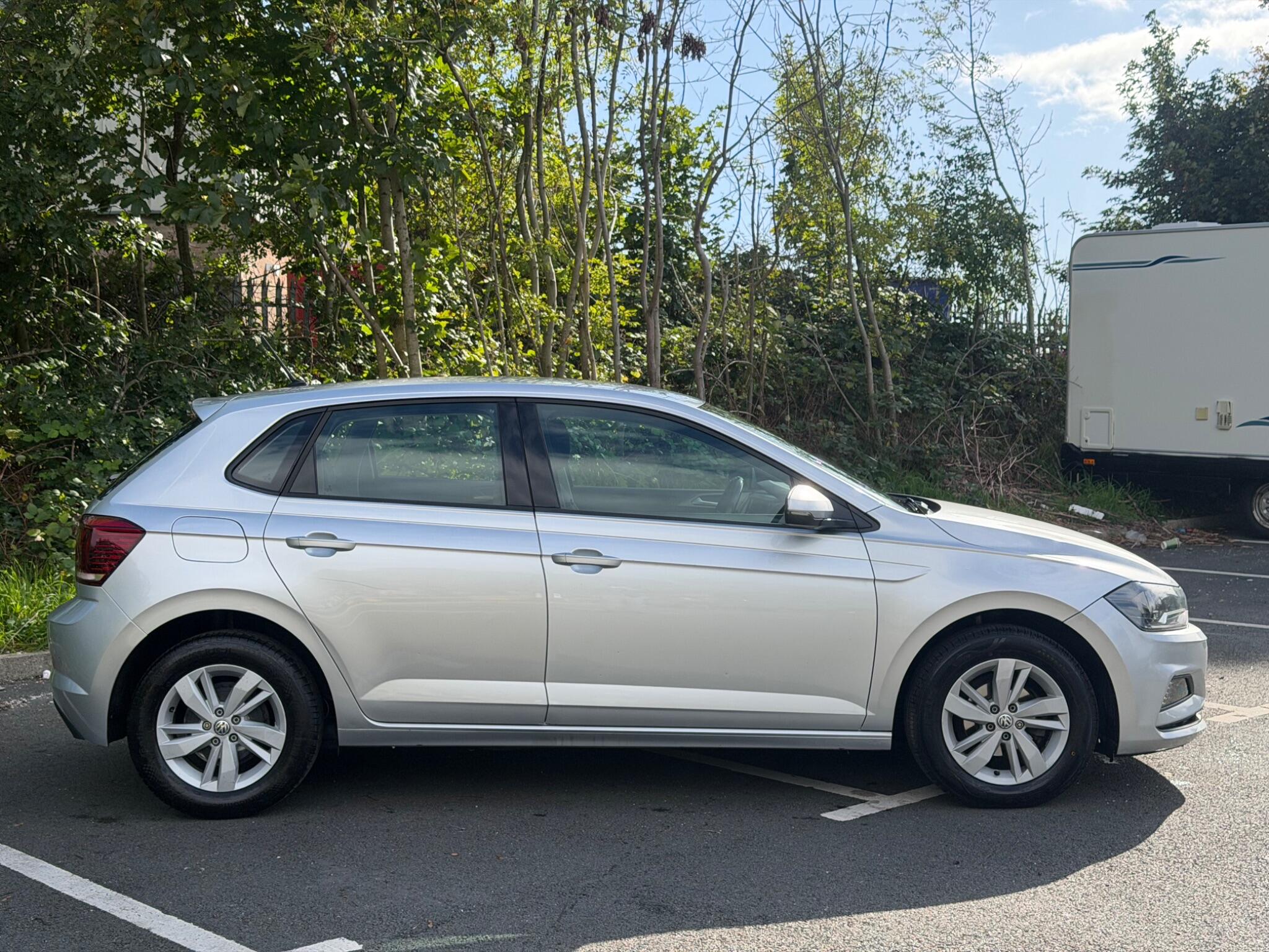 Volkswagen Polo - Image 8
