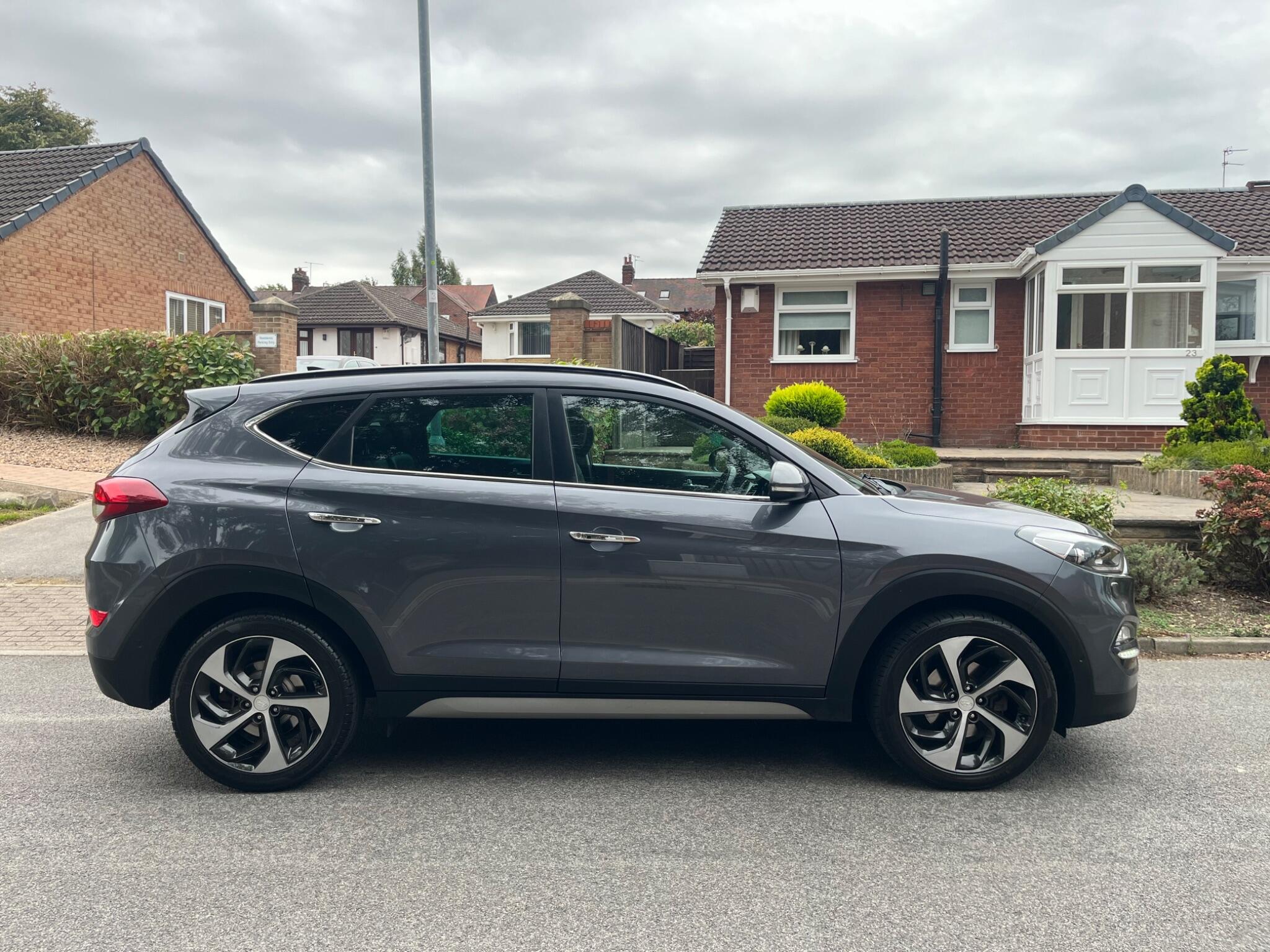 Hyundai Tucson - Image 13