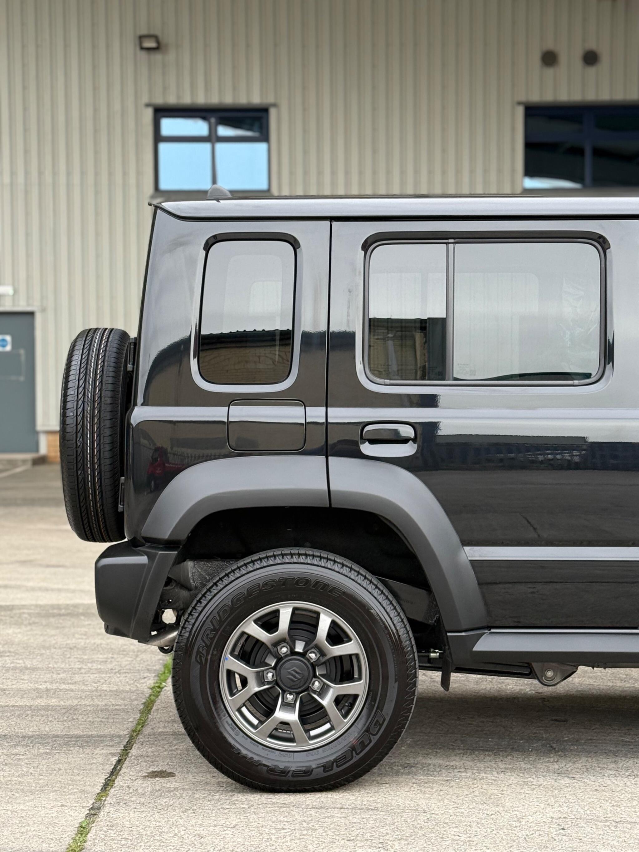 Suzuki Jimny - Image 15