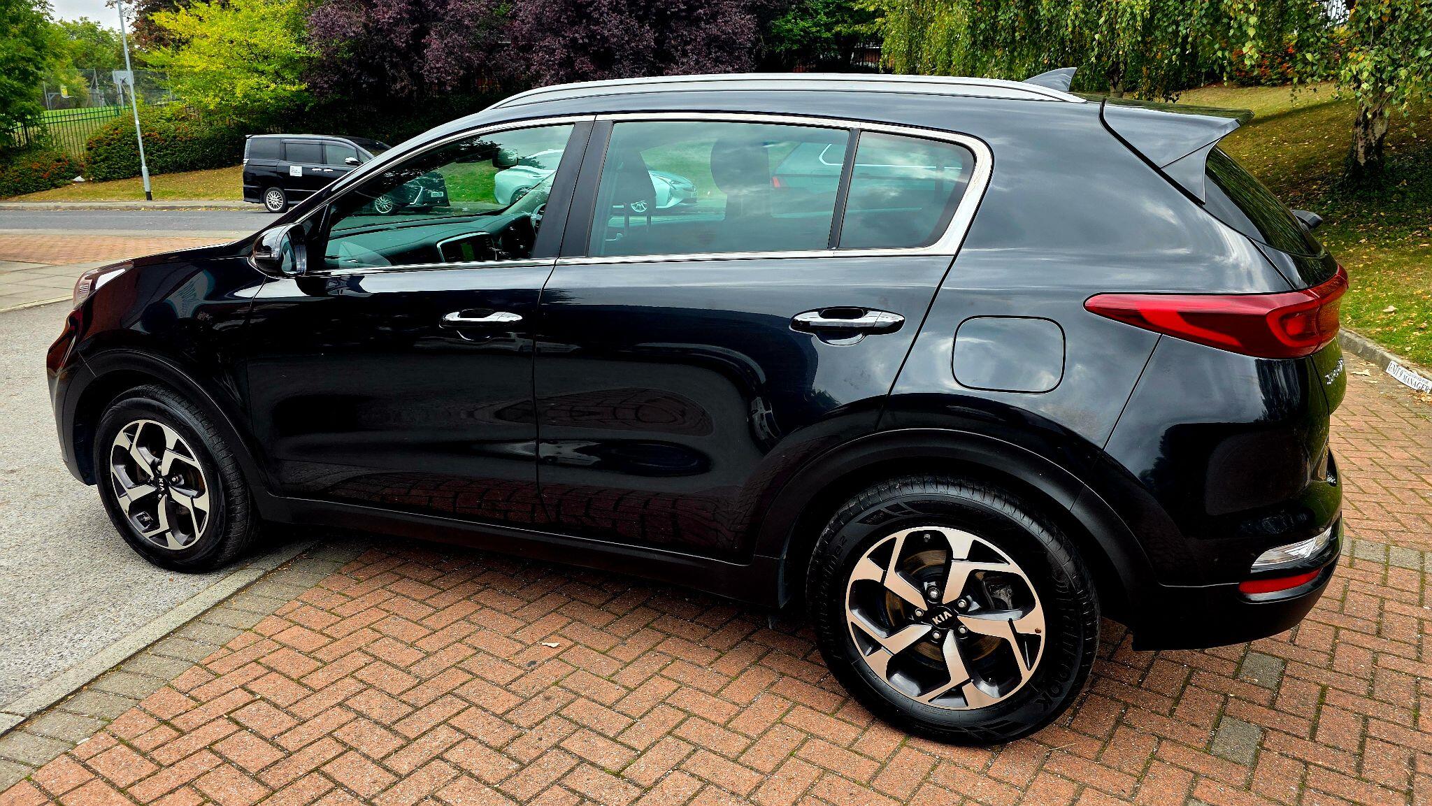 Kia Sportage - Image 12