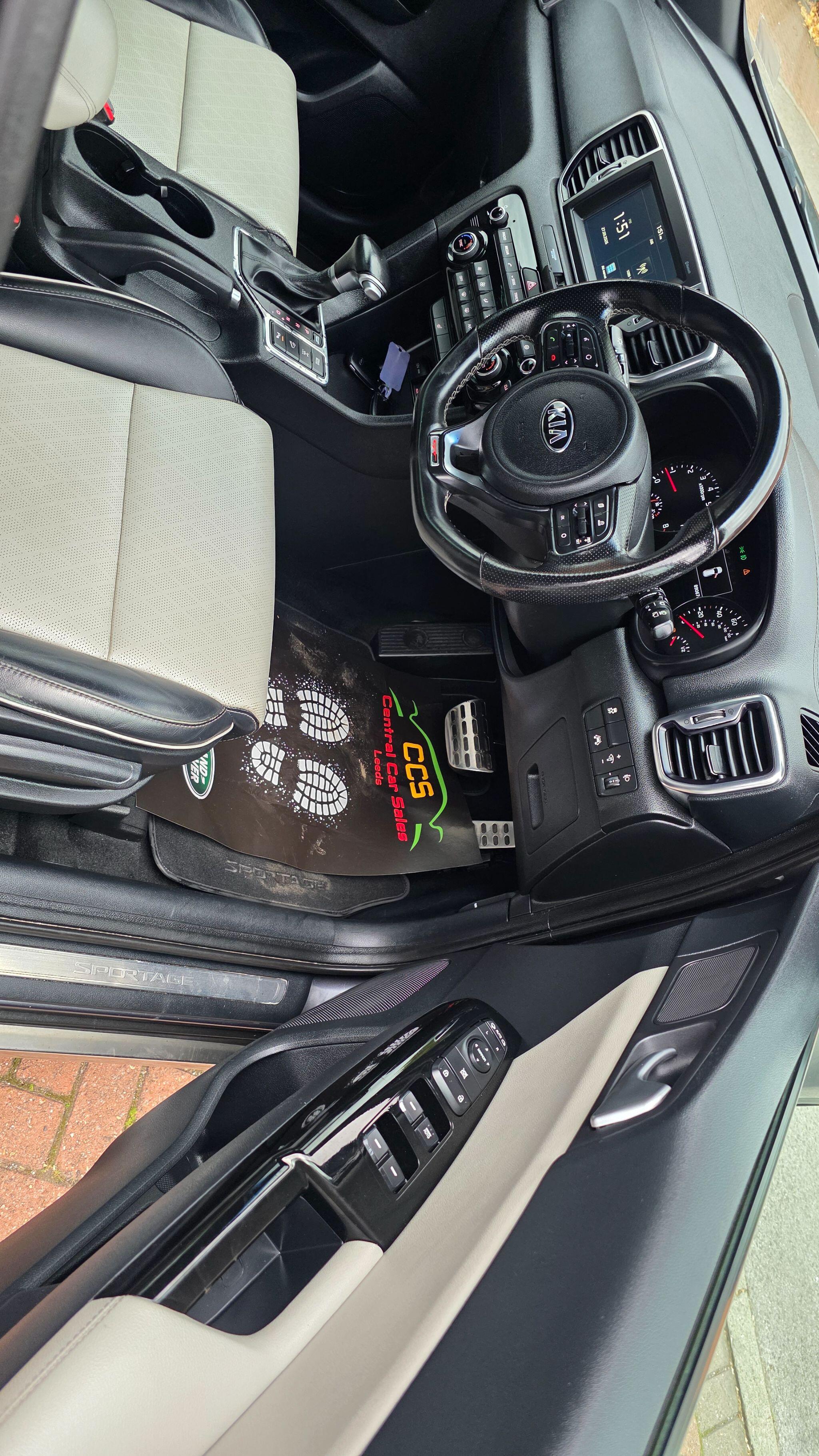 Kia Sportage - Image 18