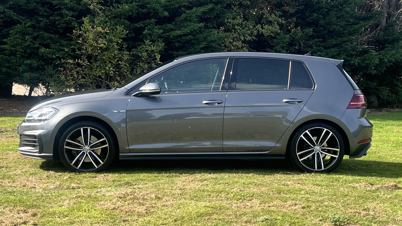 Volkswagen Golf - Image 5