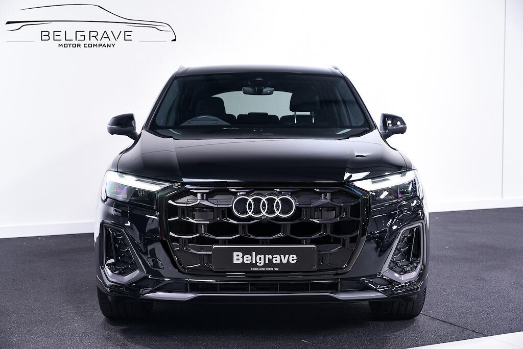 Audi Q7 - Image 6