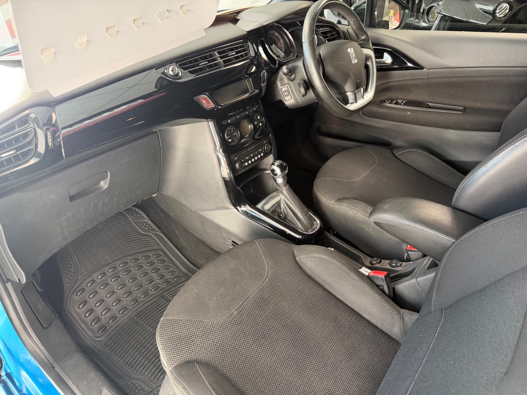 Citroen DS3 - Image 18