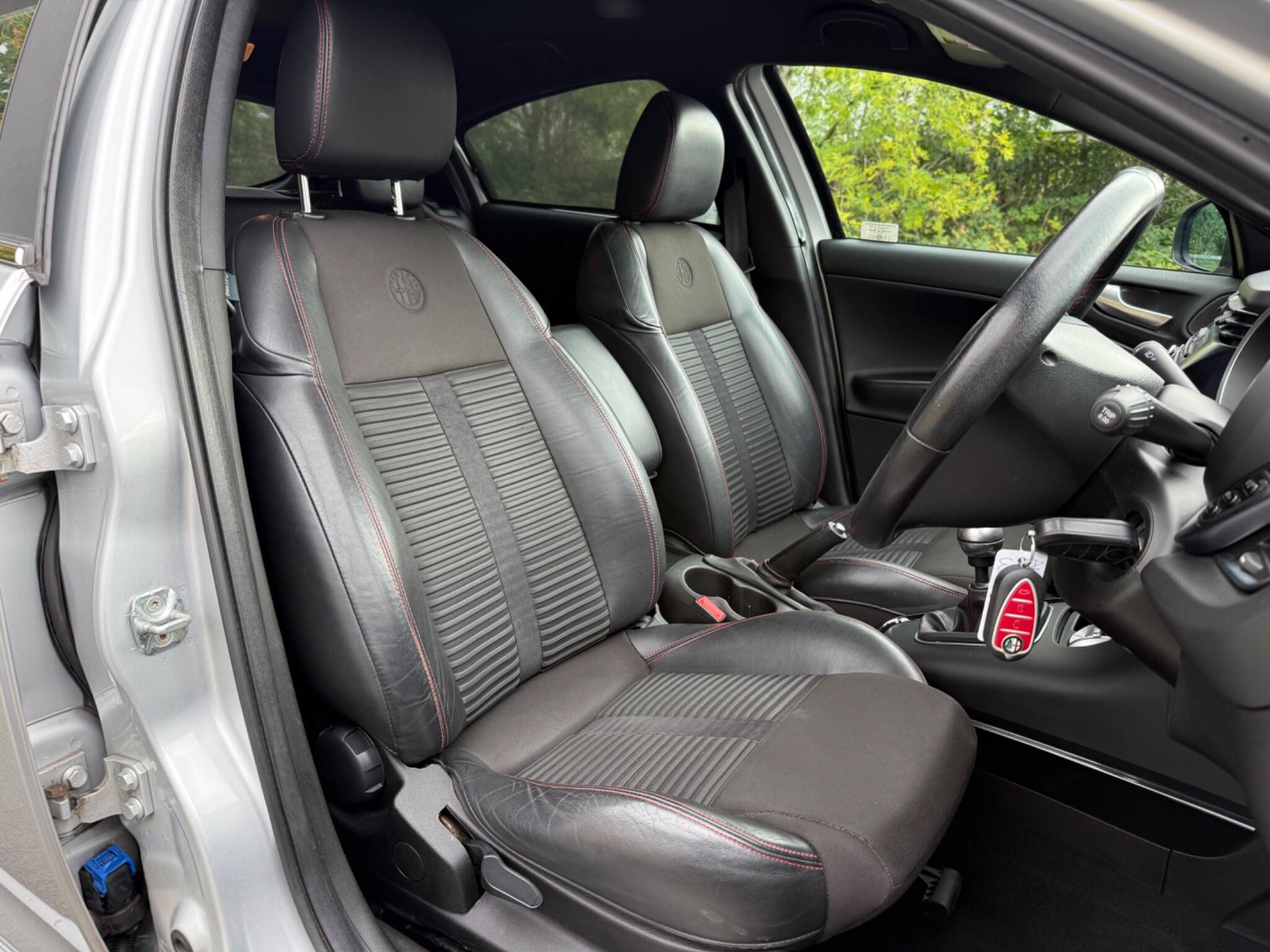 Alfa Romeo Giulietta - Image 12