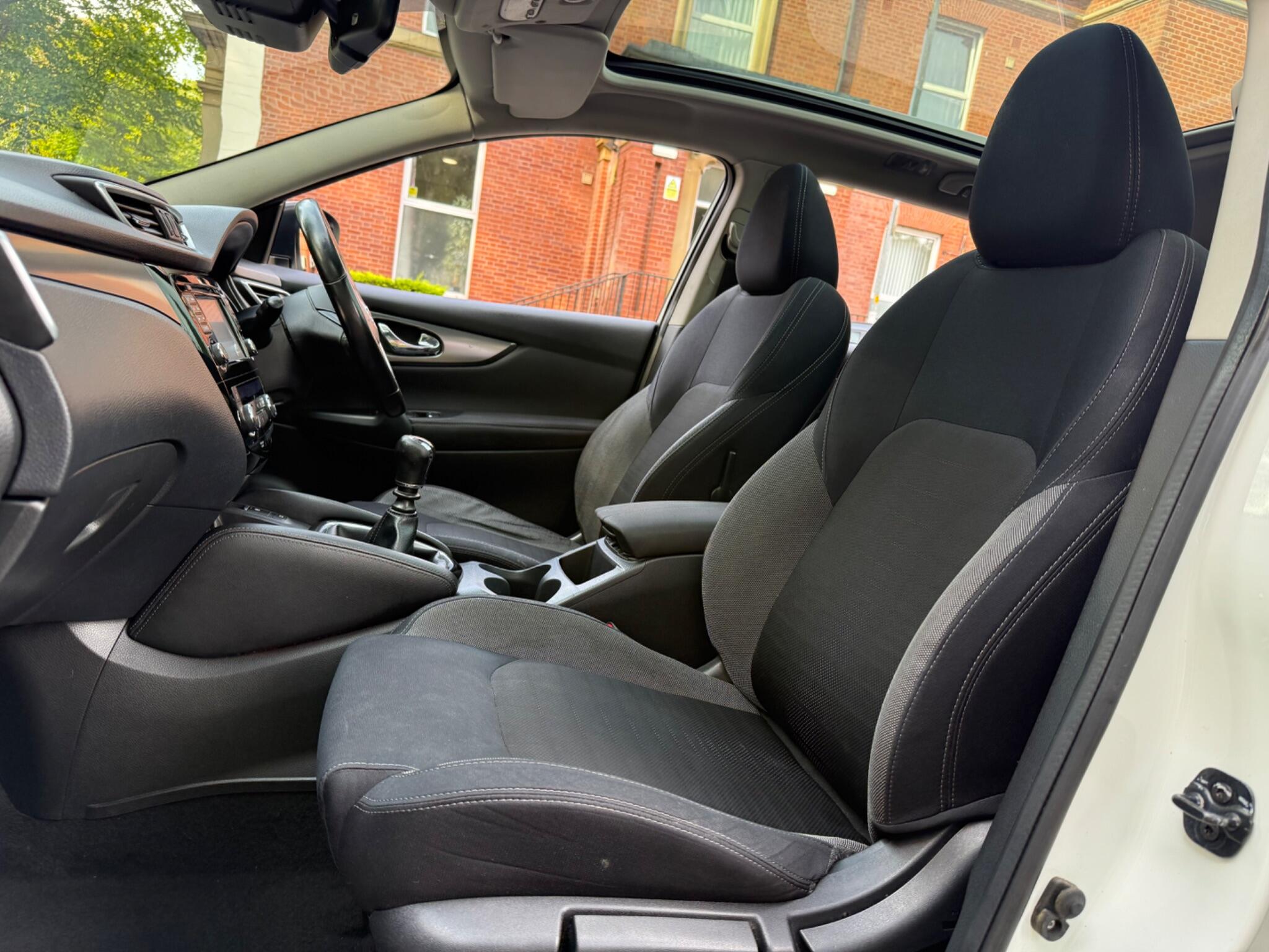 Nissan Qashqai - Image 12