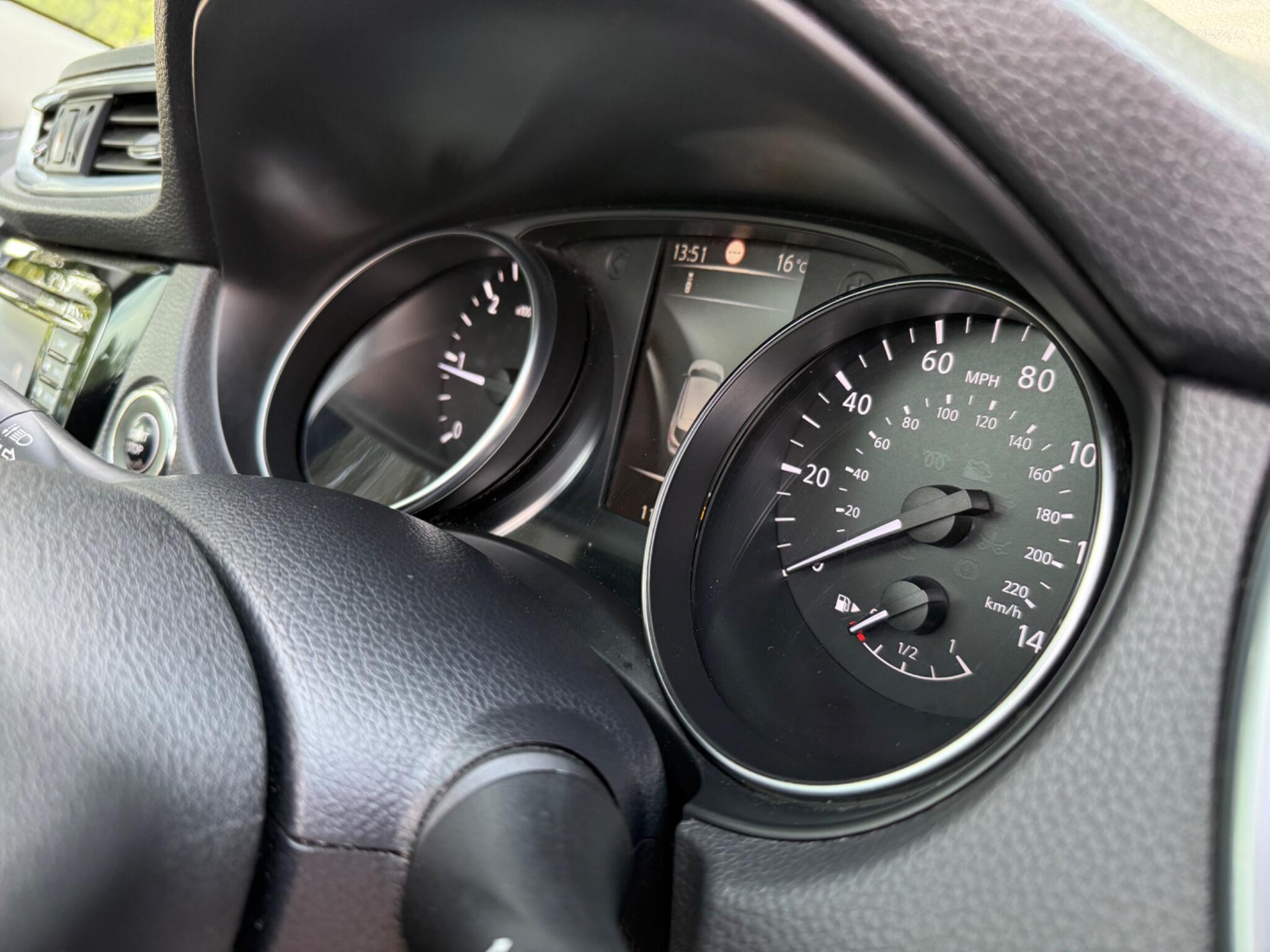 Nissan Qashqai - Image 17