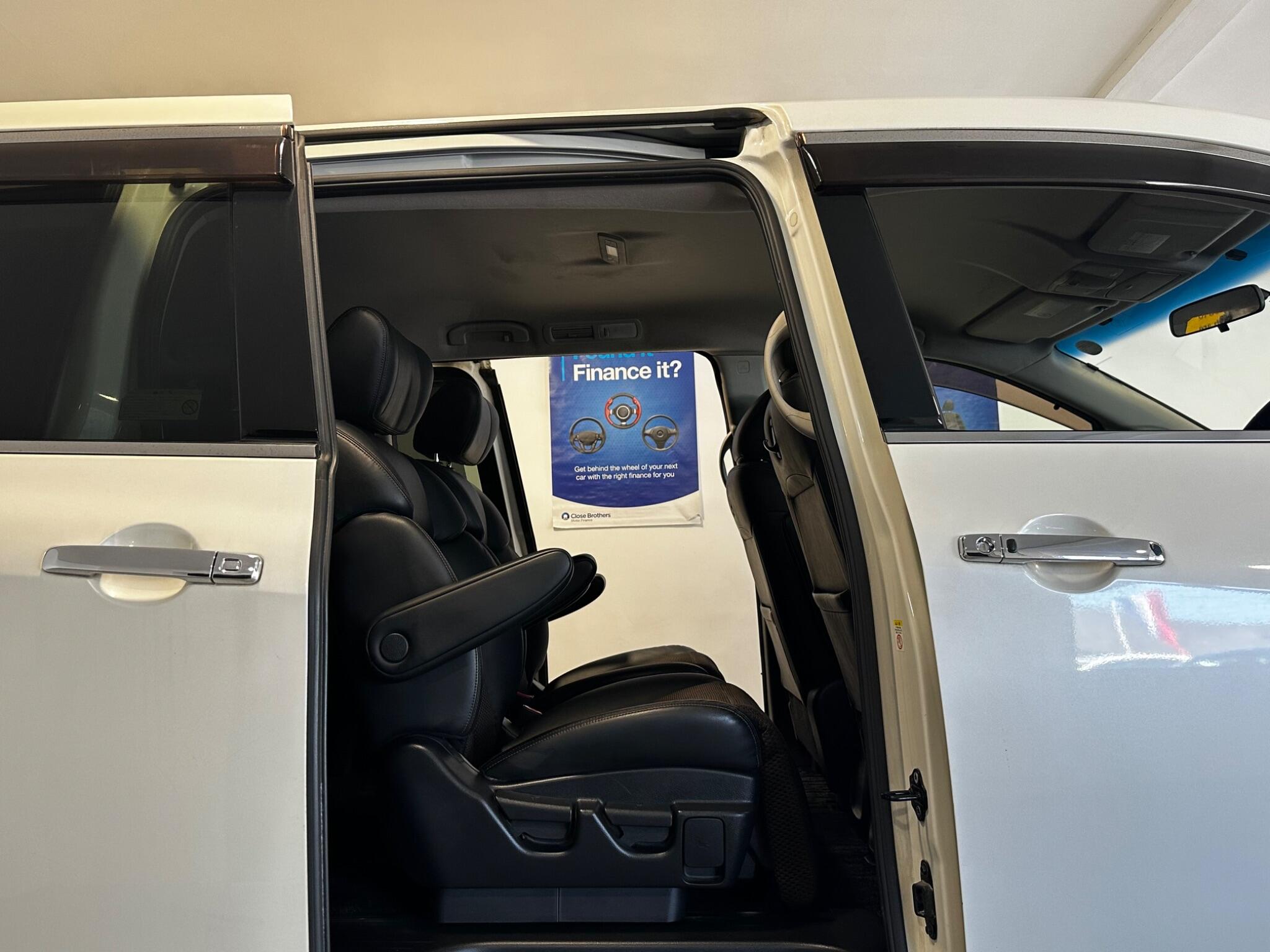 Used Nissan Elgrand