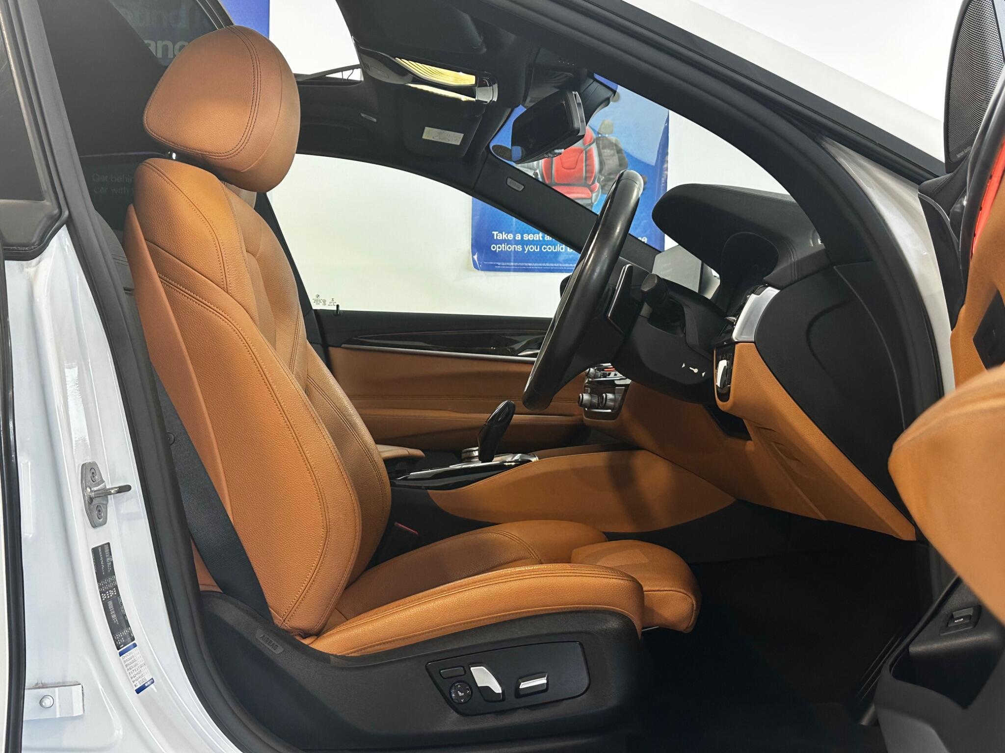 BMW 6 SERIES GRAN TURISMO - Image 3