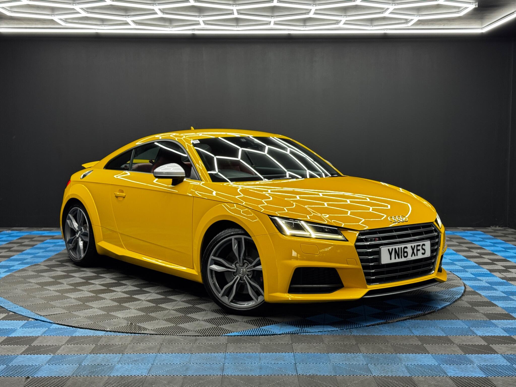 Audi TTS