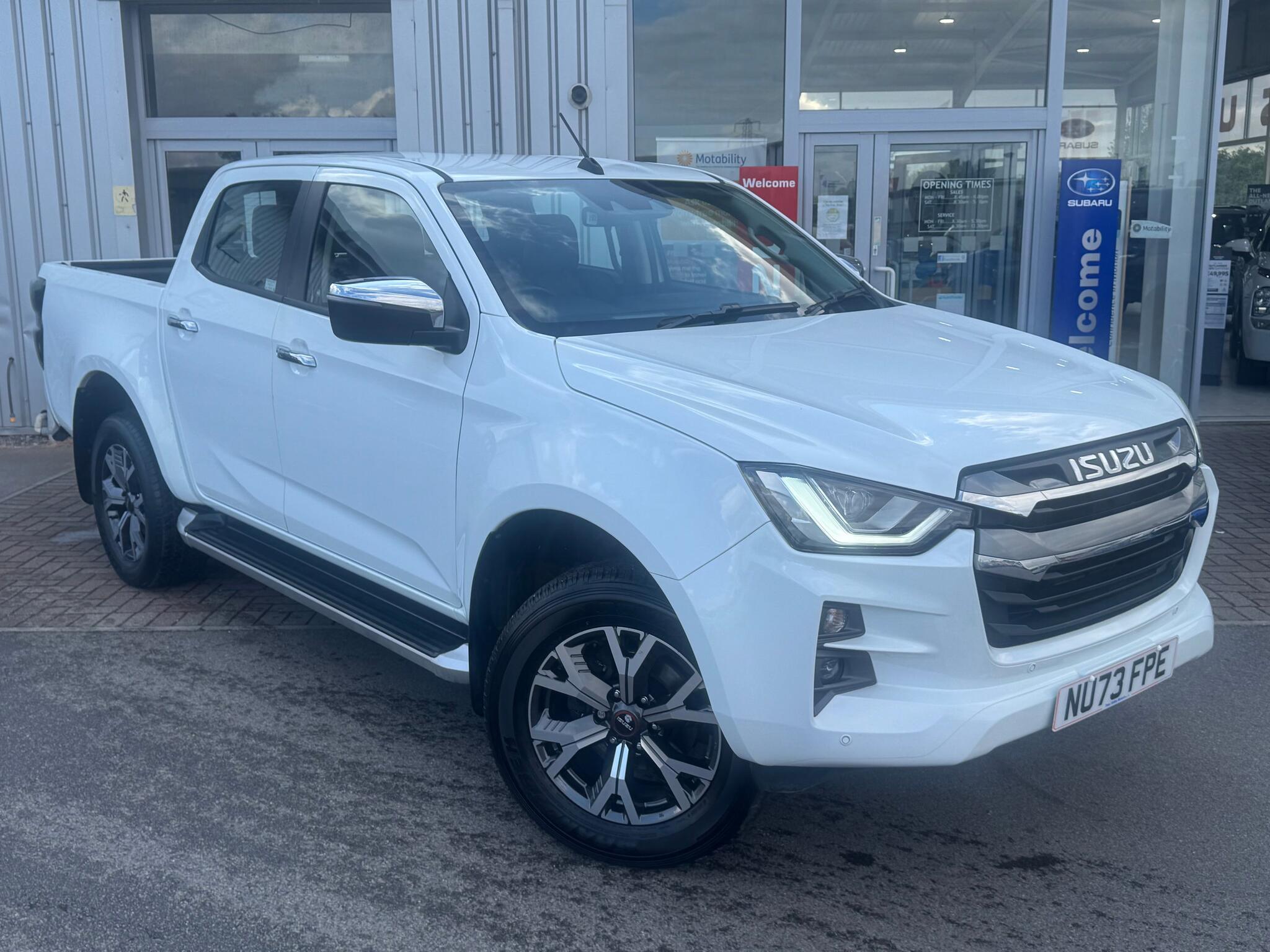 Isuzu D-MAX