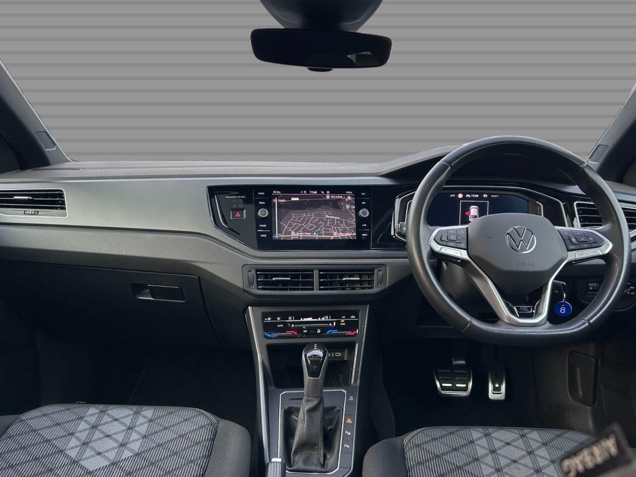 Volkswagen Taigo - Image 11