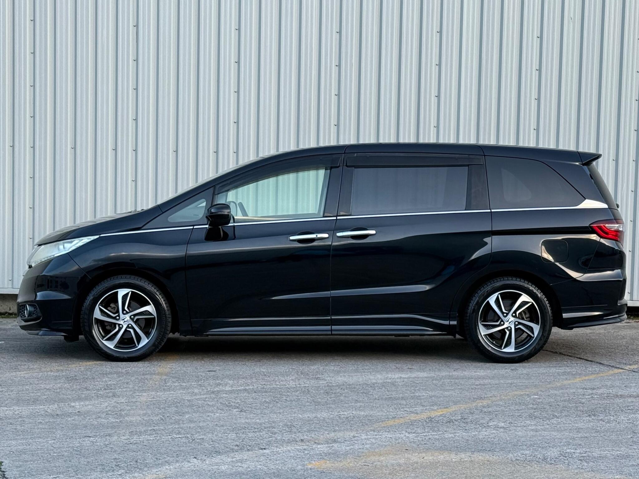 Honda Odyssey - Image 11