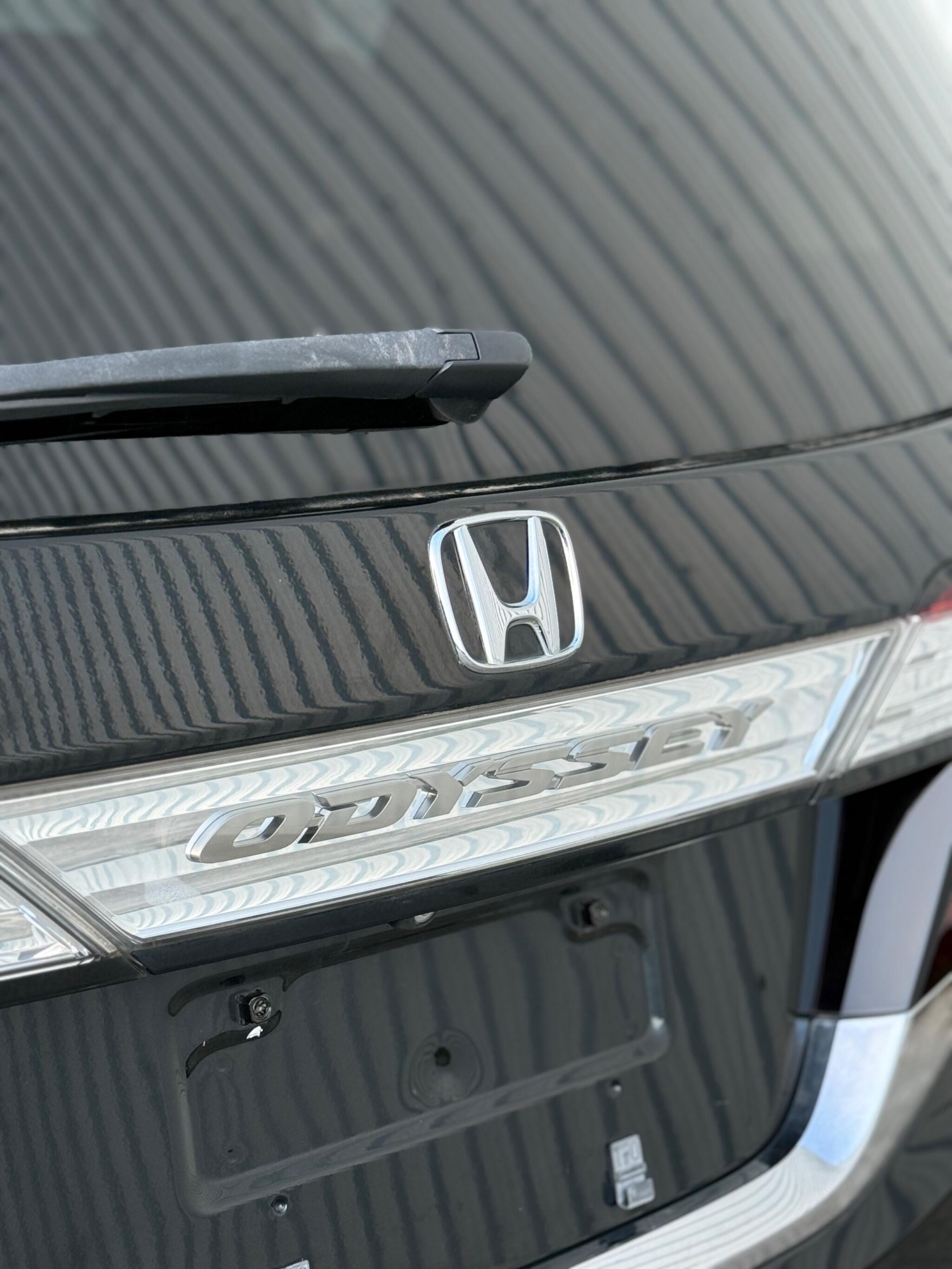 Honda Odyssey - Image 15