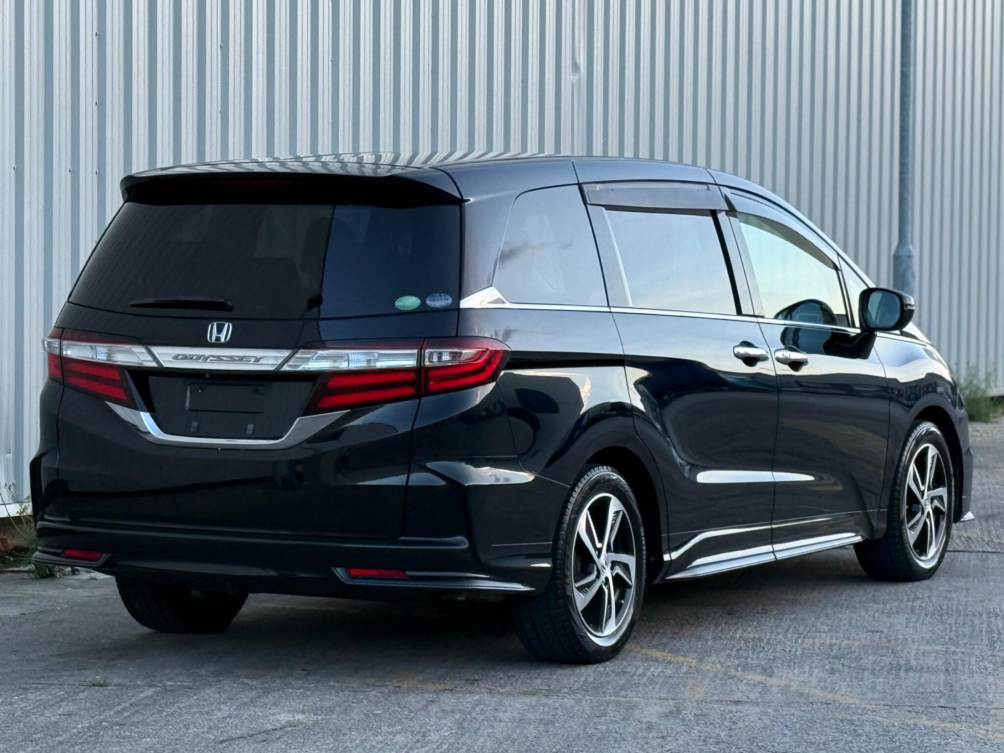 Honda Odyssey - Image 20