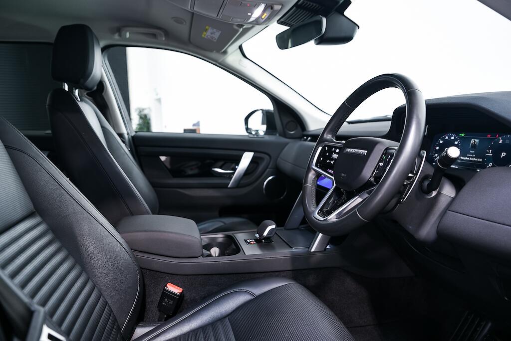 Land Rover DISCOVERY SPORT - Image 9