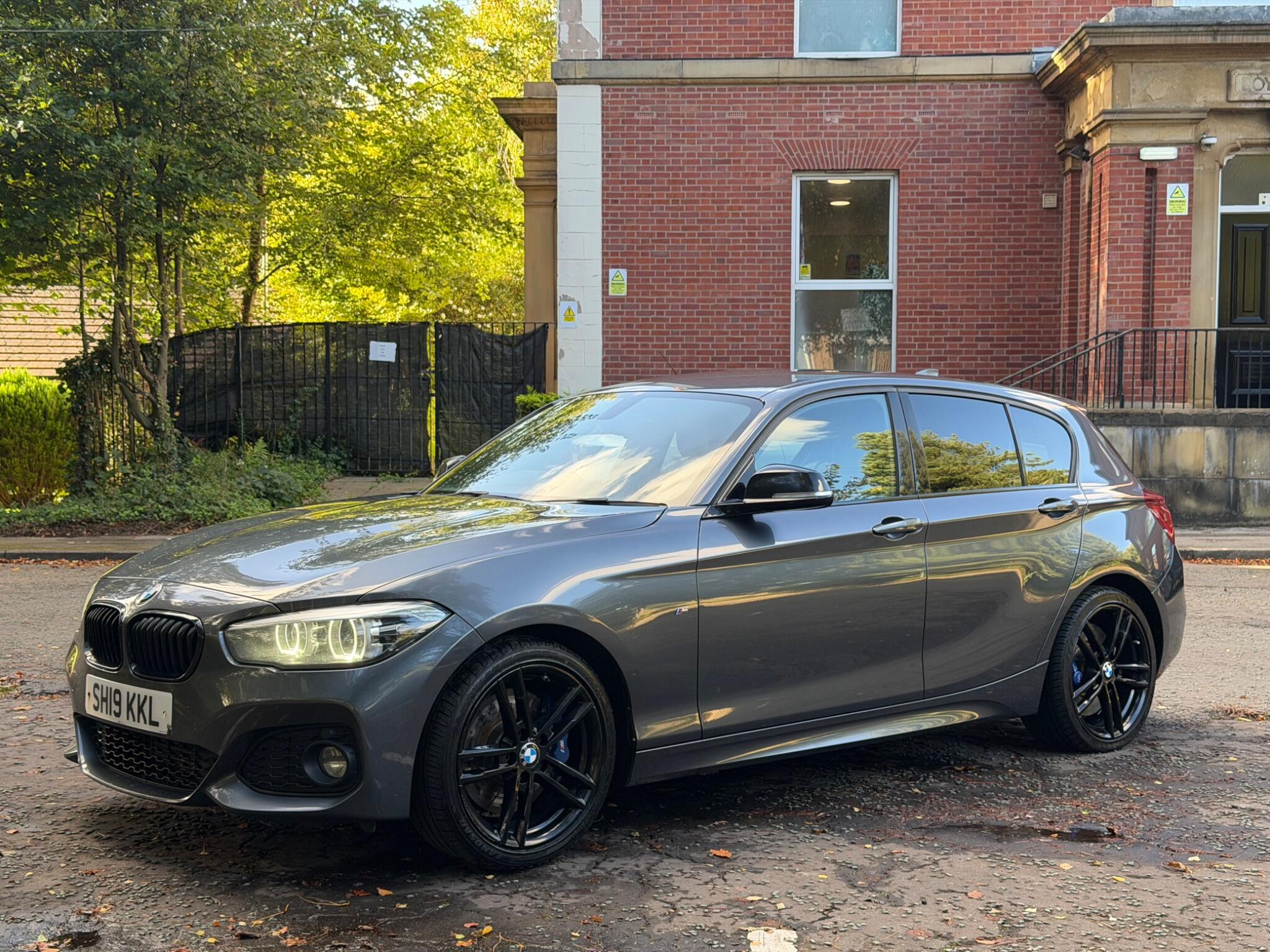 BMW 1 Series - Image 3