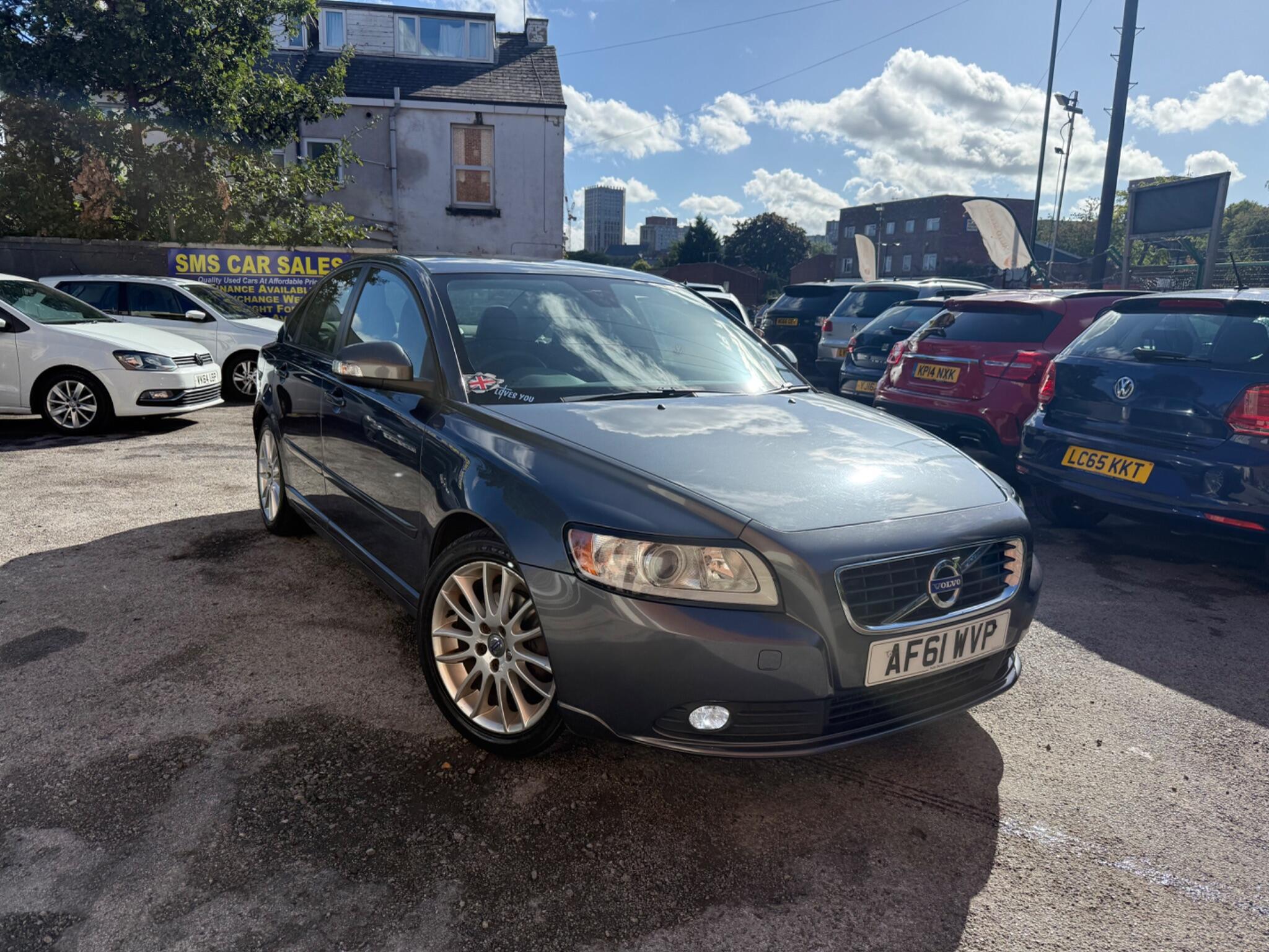 Volvo S40