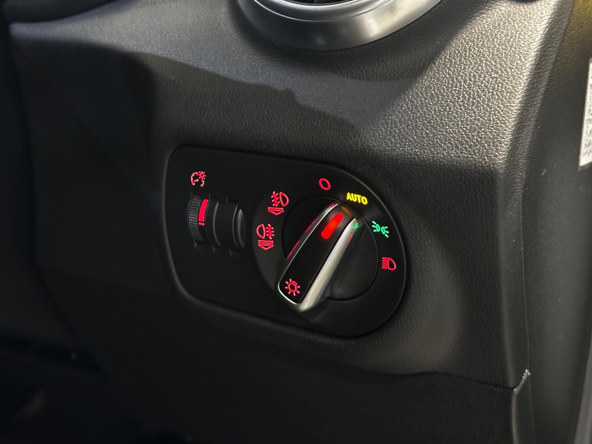 Audi A1 - Image 12