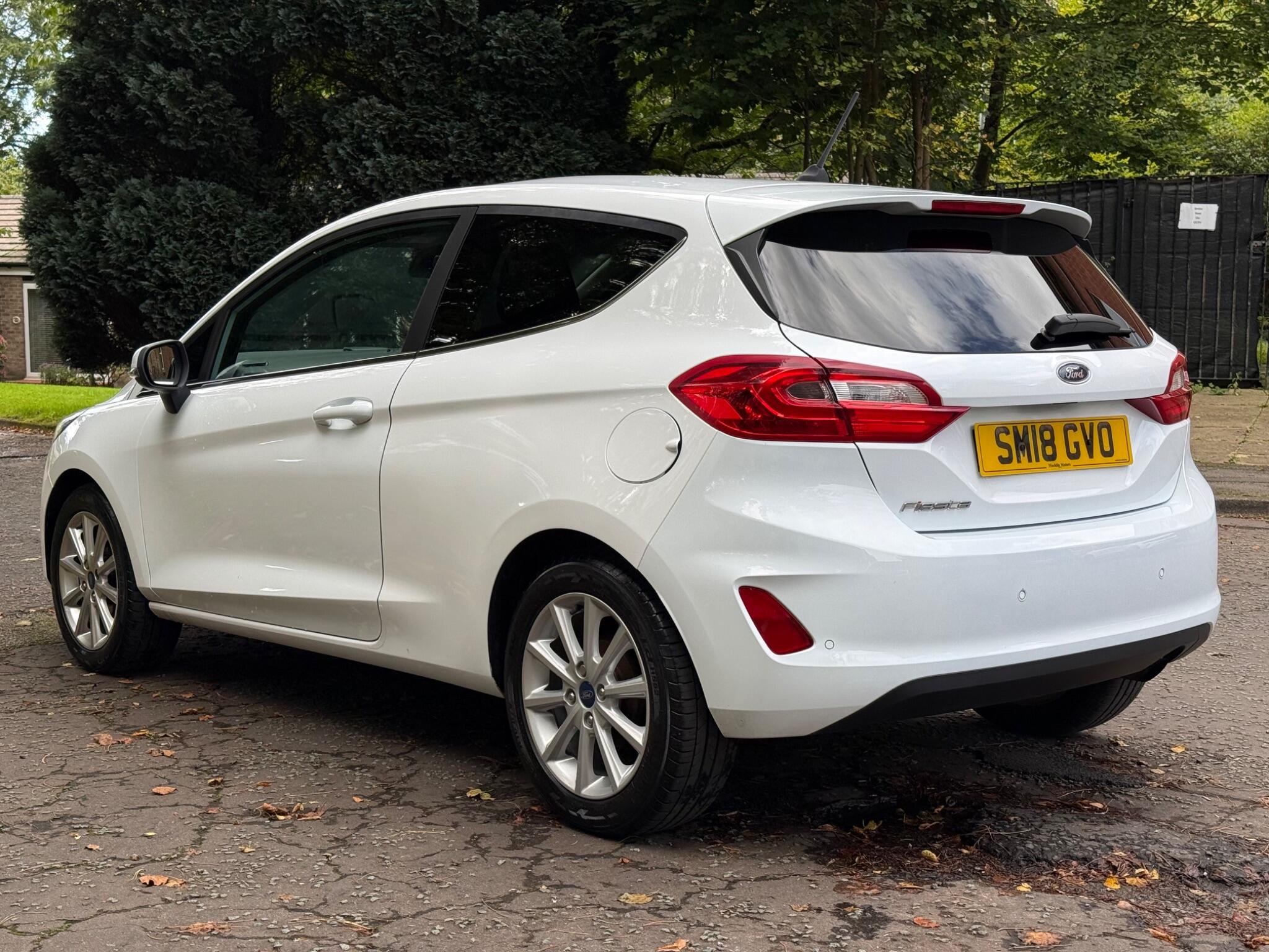 Ford Fiesta - Image 4