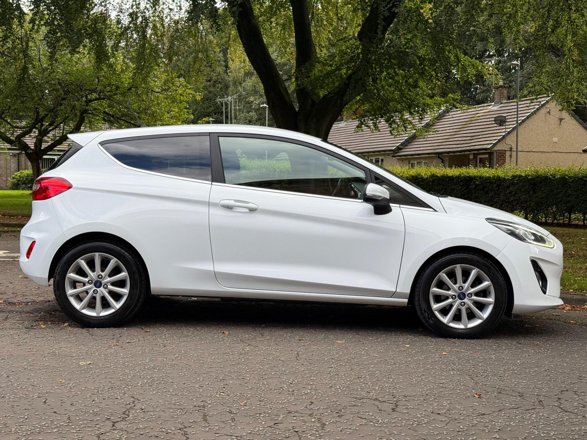 Ford Fiesta - Image 7