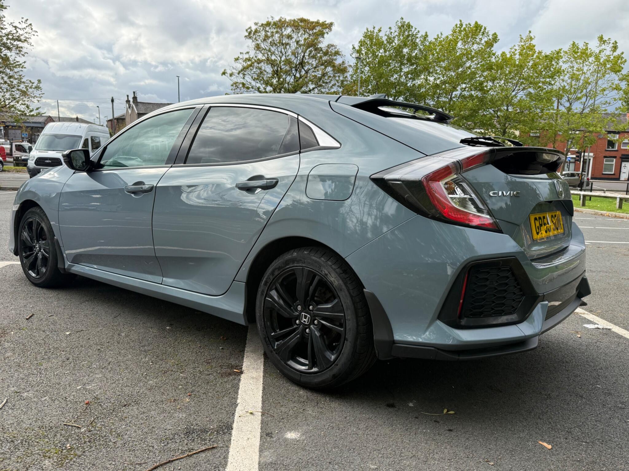 Honda Civic - Image 5