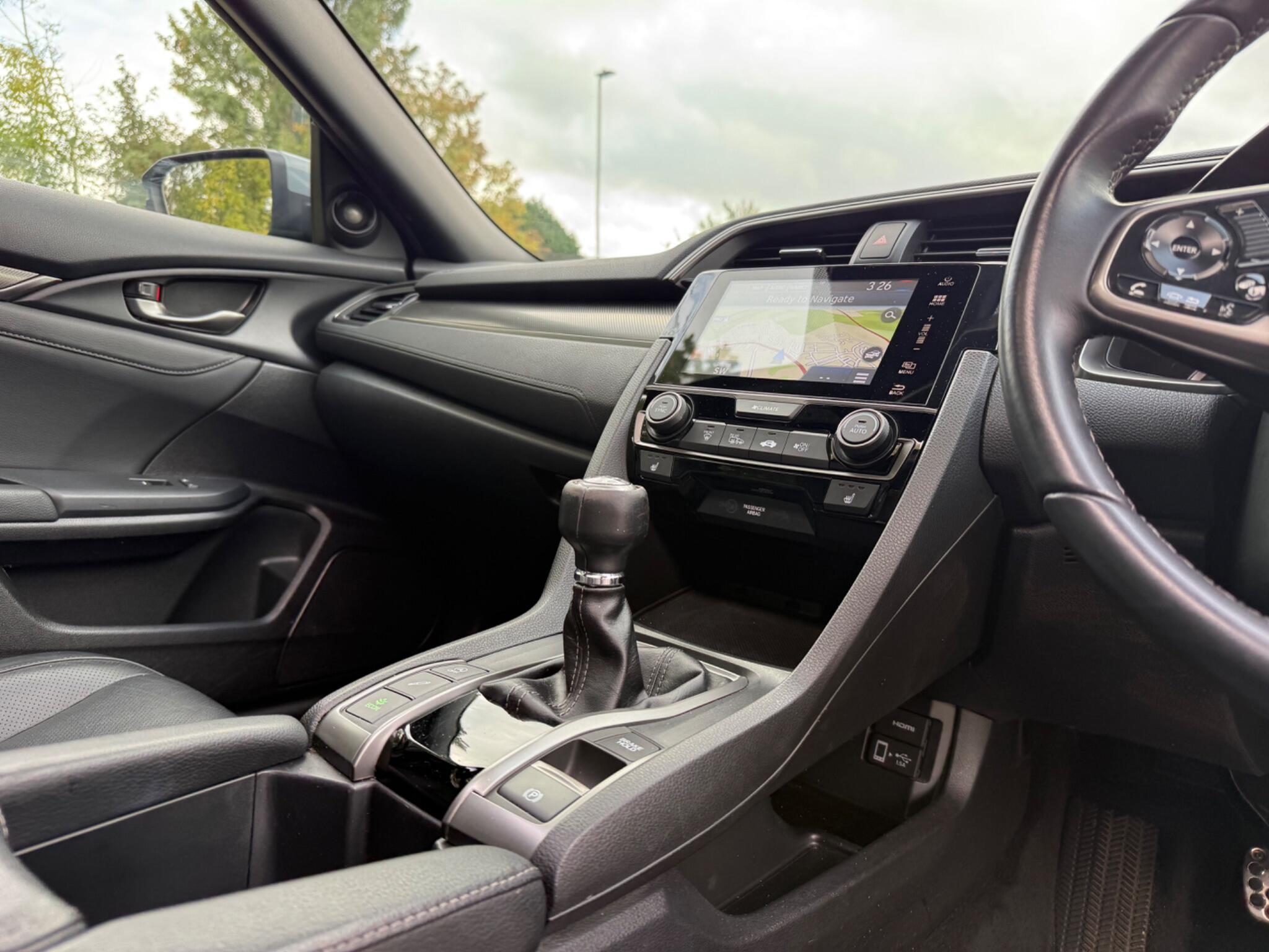 Honda Civic - Image 10