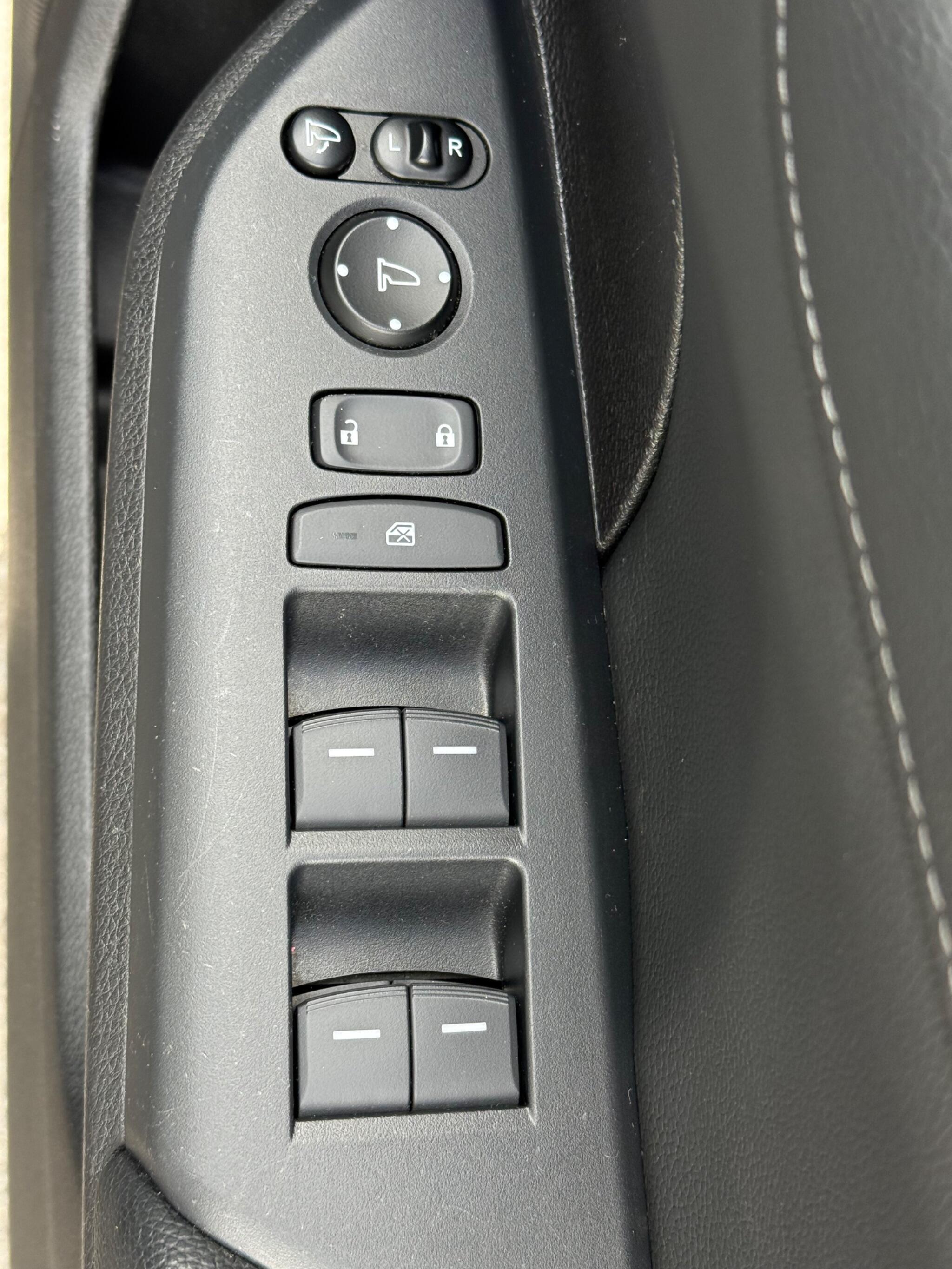 Honda Civic - Image 15