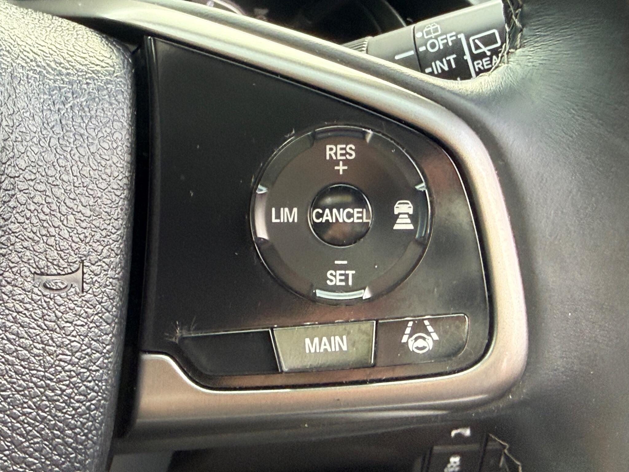 Honda Civic - Image 18