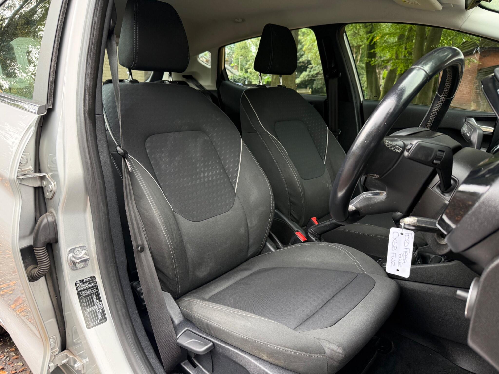 Ford Fiesta - Image 12