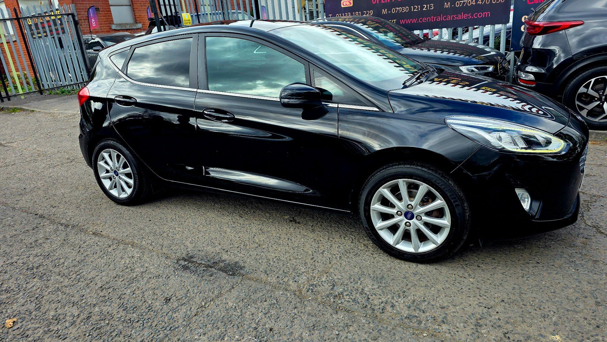 Ford Fiesta - Image 4