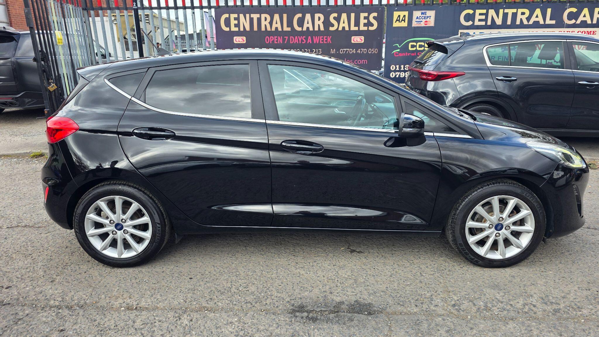 Ford Fiesta - Image 7