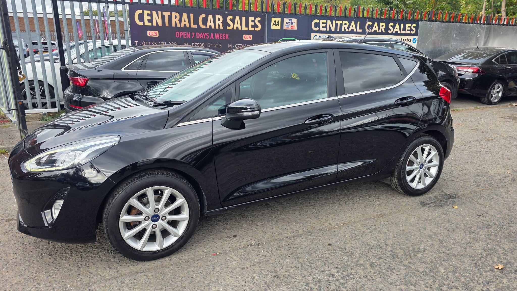 Ford Fiesta - Image 15