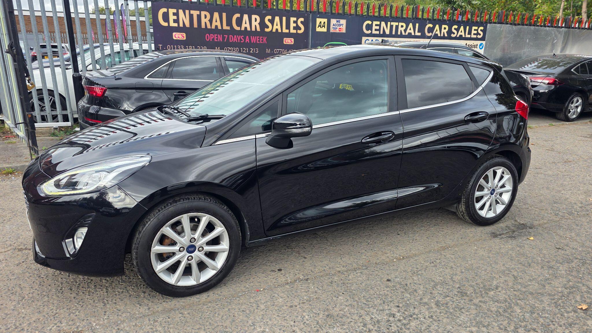 Ford Fiesta - Image 16