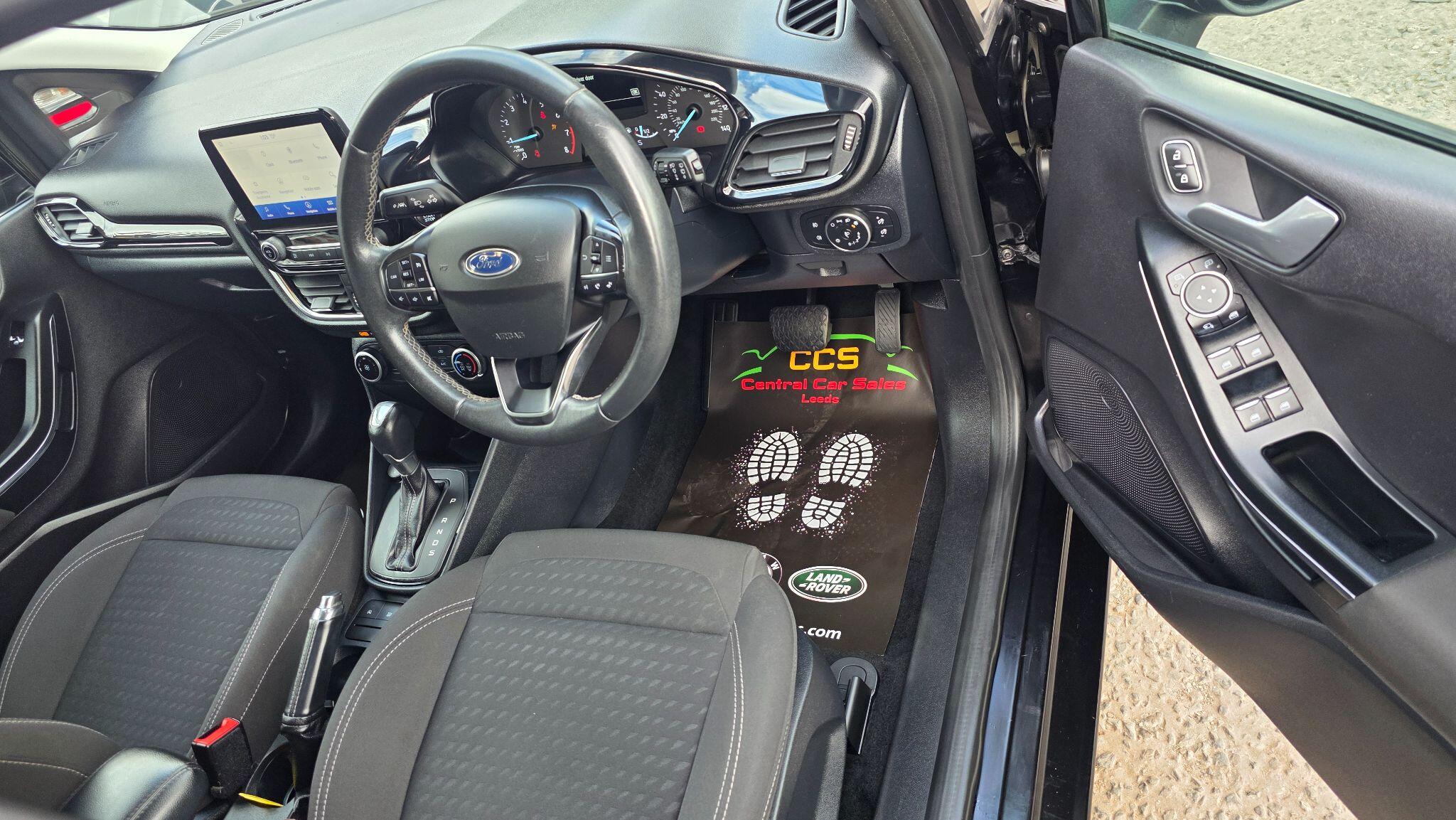 Ford Fiesta - Image 18