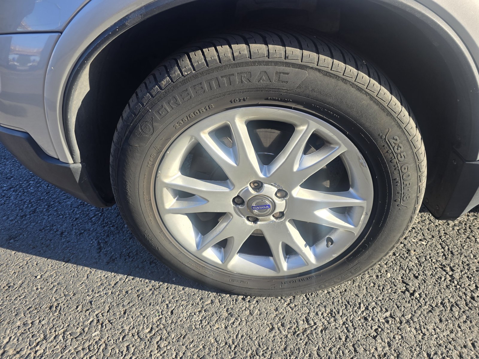 Volvo XC90 - Image 9