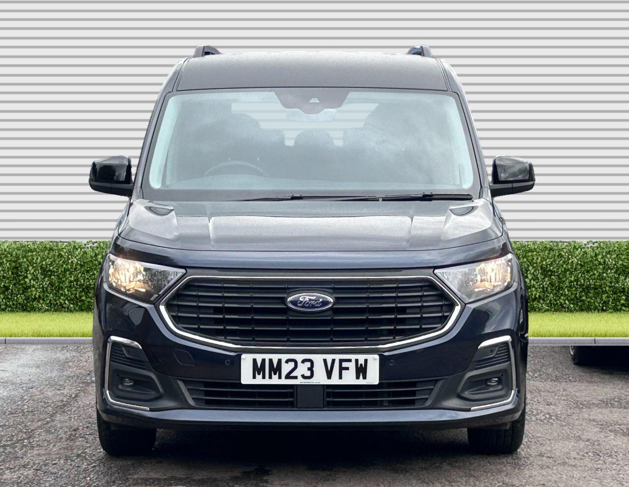 Ford Grand Tourneo Connect - Image 3