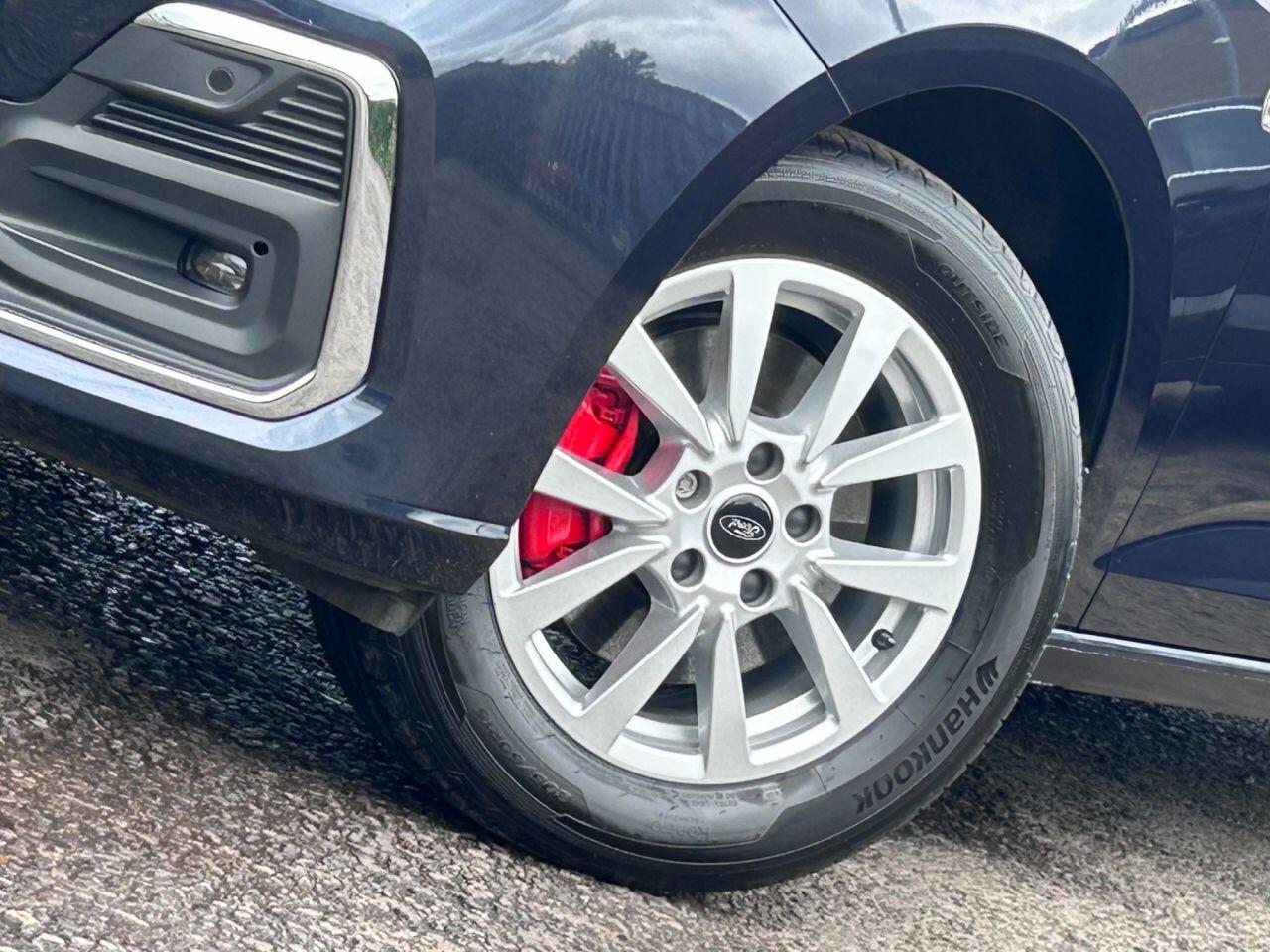 Ford Grand Tourneo Connect - Image 6