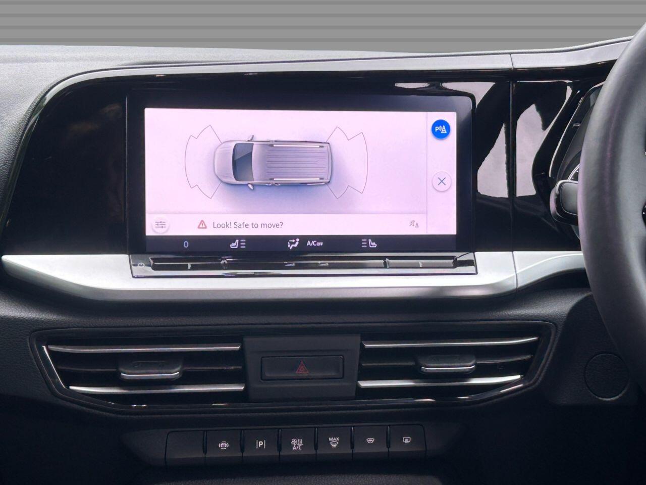 Ford Grand Tourneo Connect - Image 7