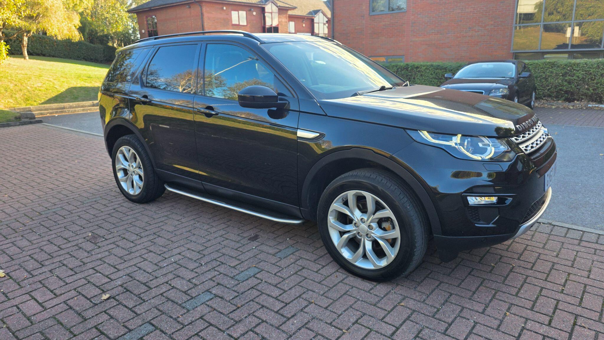Land Rover DISCOVERY SPORT - Image 4