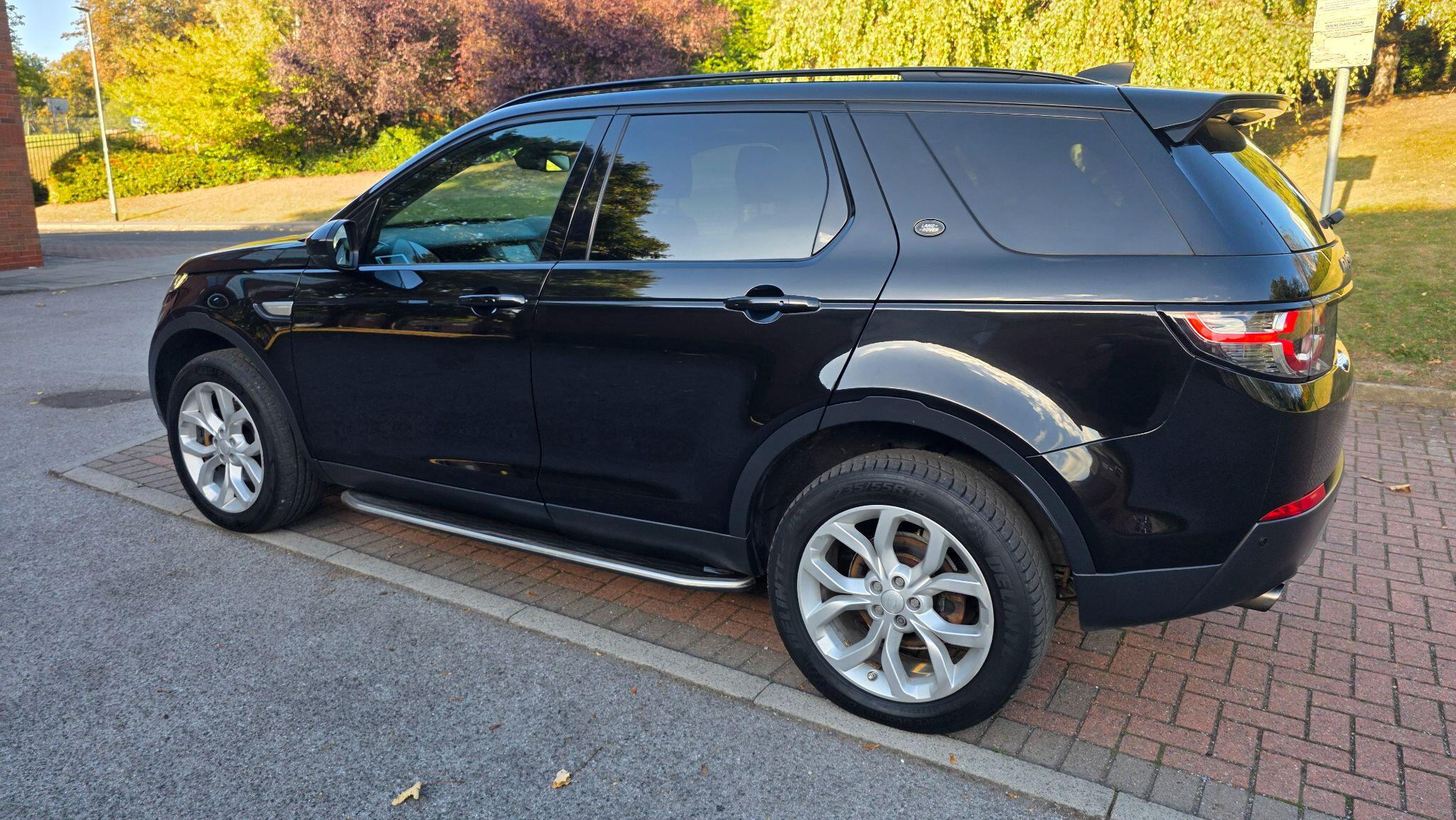Land Rover DISCOVERY SPORT - Image 13