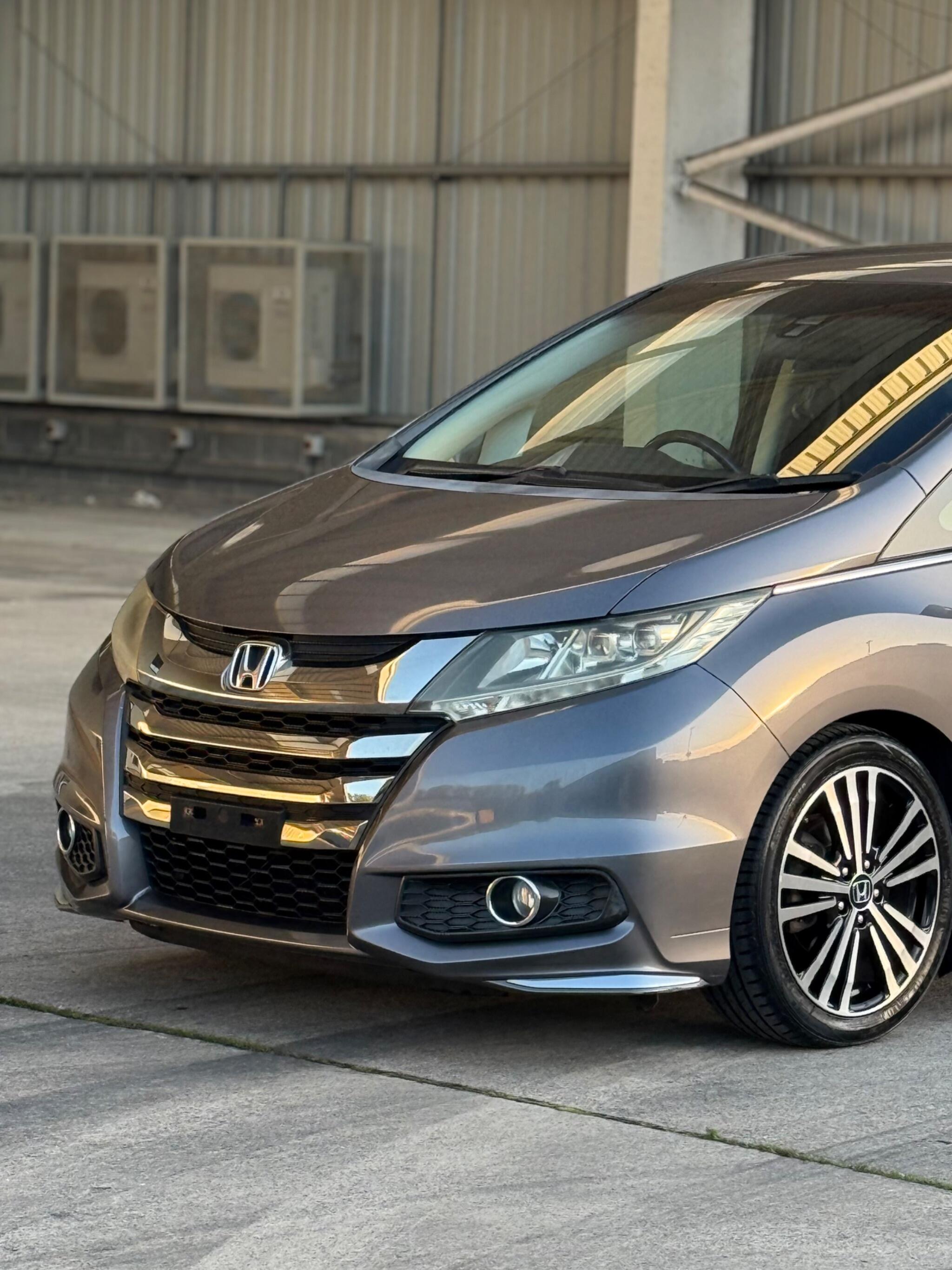 Honda Odyssey - Image 10