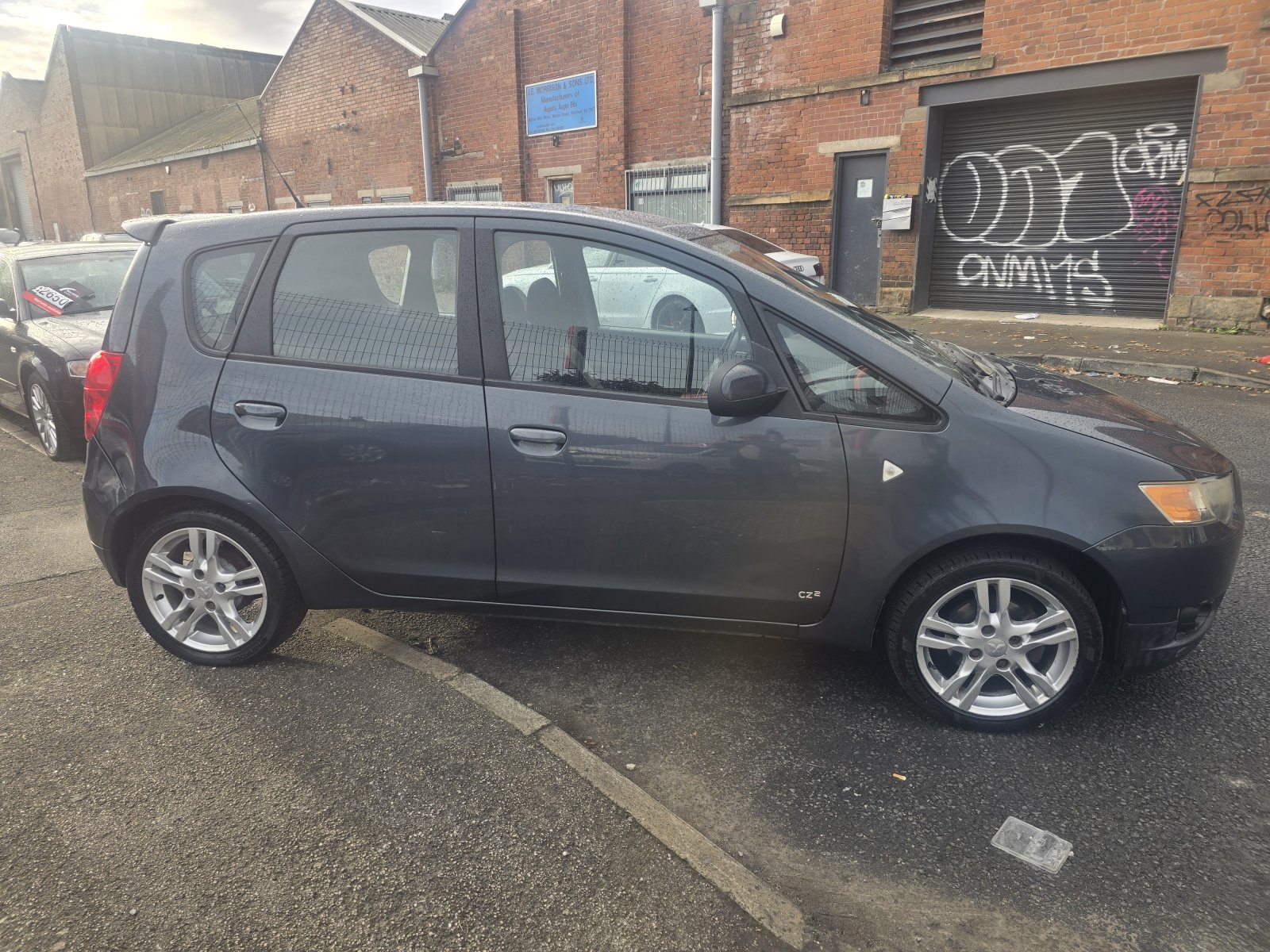 Mitsubishi Colt - Image 4