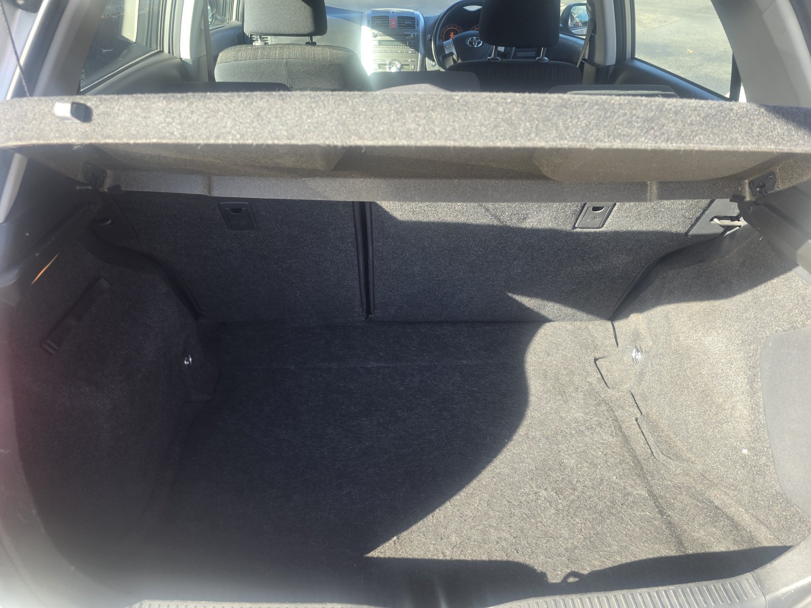 Toyota Auris - Image 11