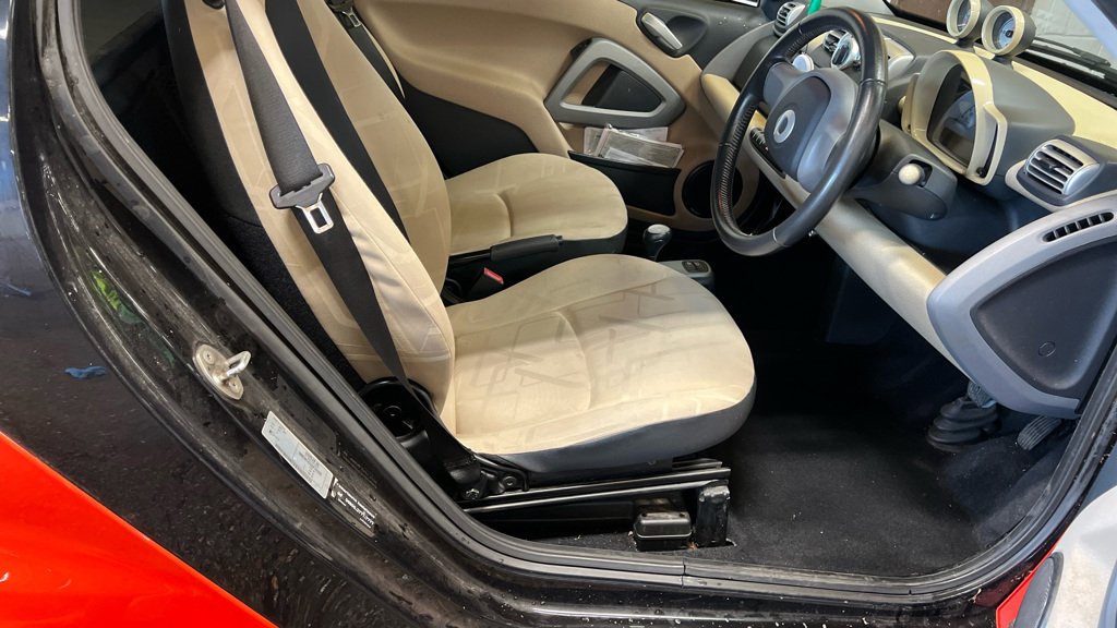 Smart Fortwo - Image 11