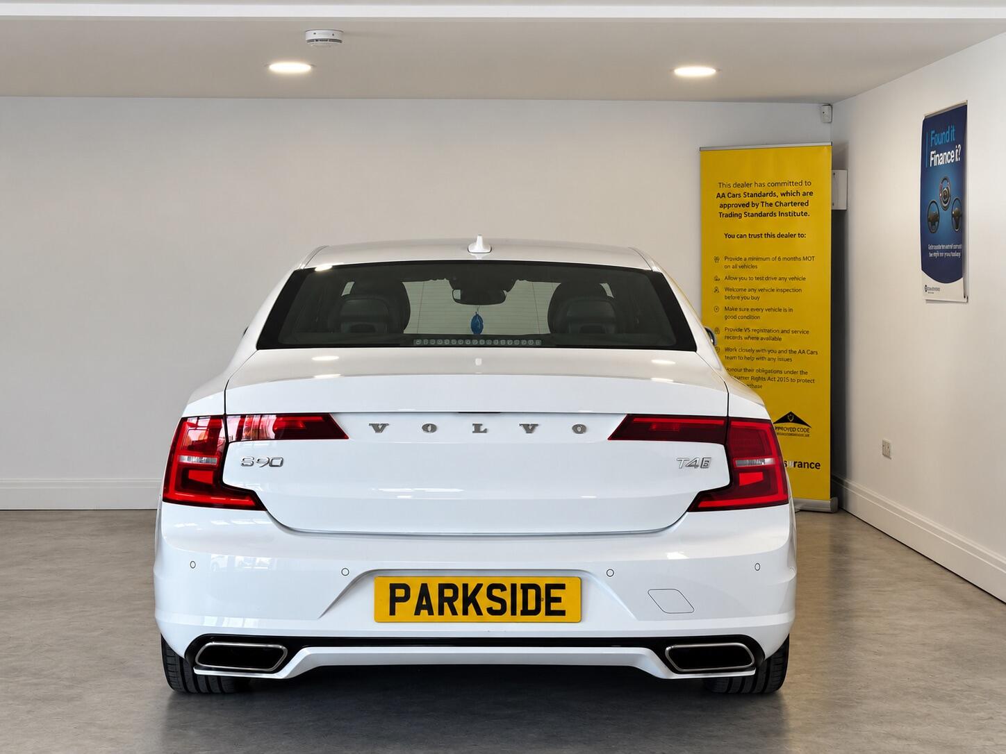 Volvo S90 - Image 6