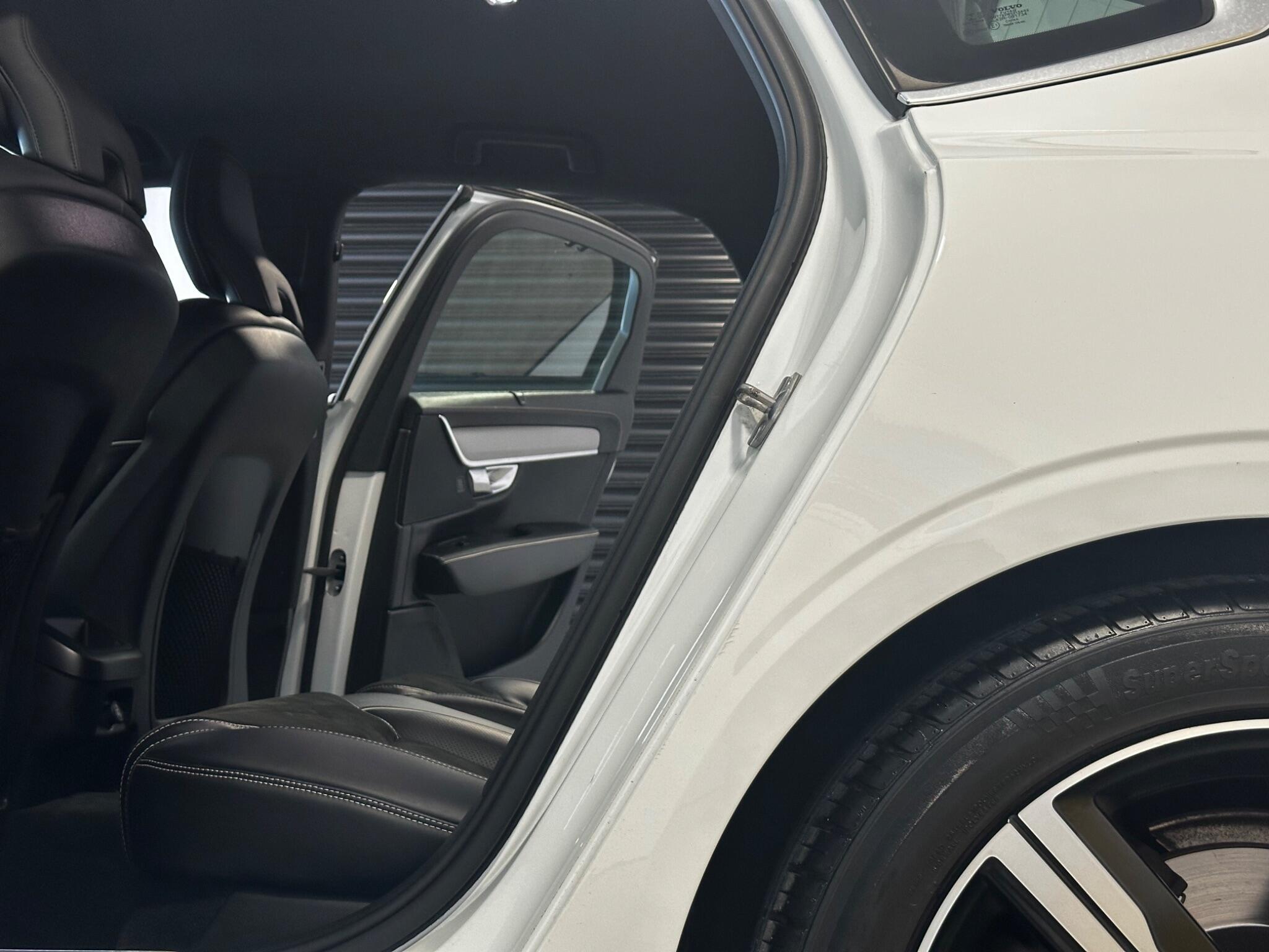 Volvo S90 - Image 20