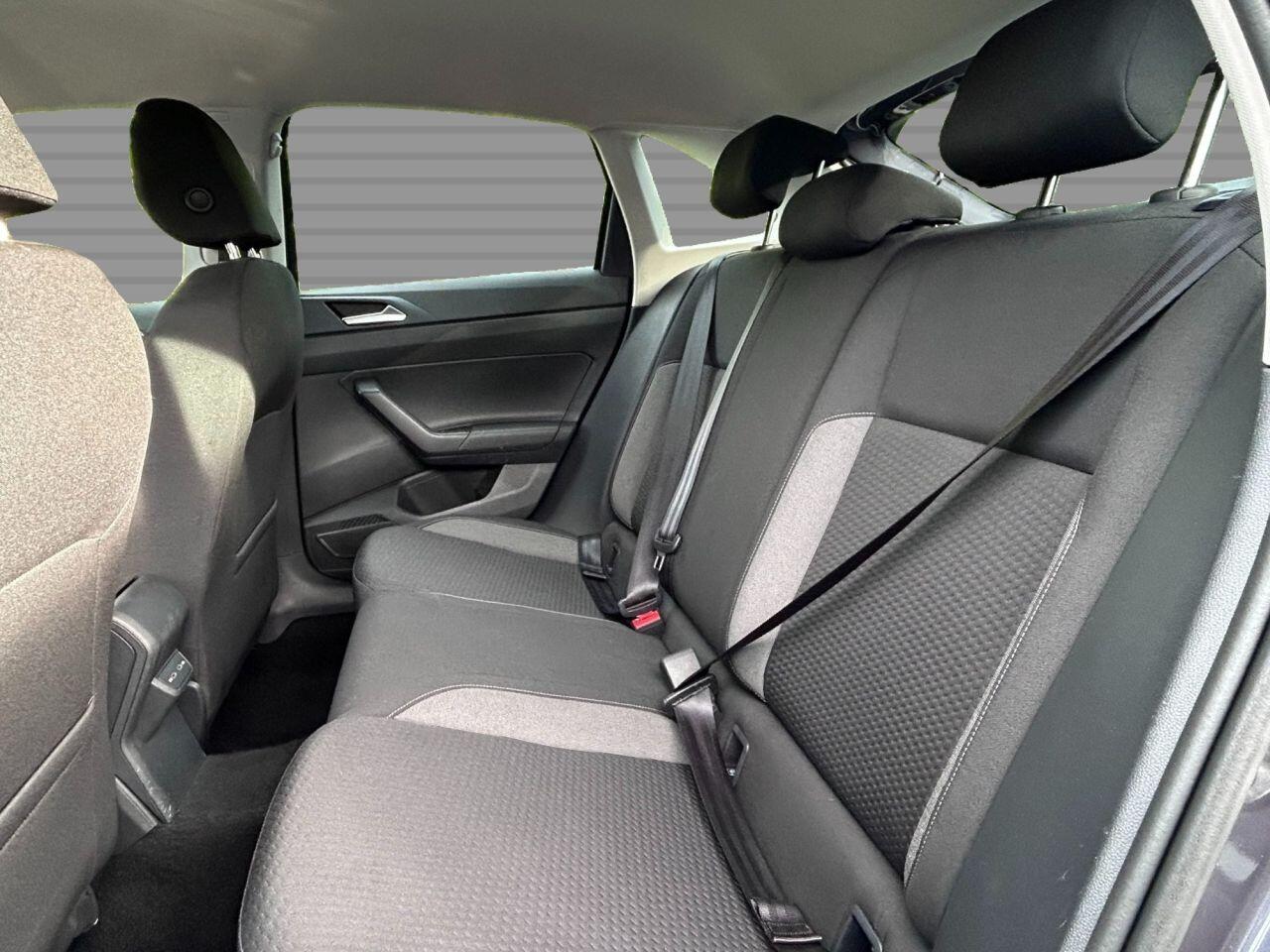 Volkswagen Taigo - Image 15
