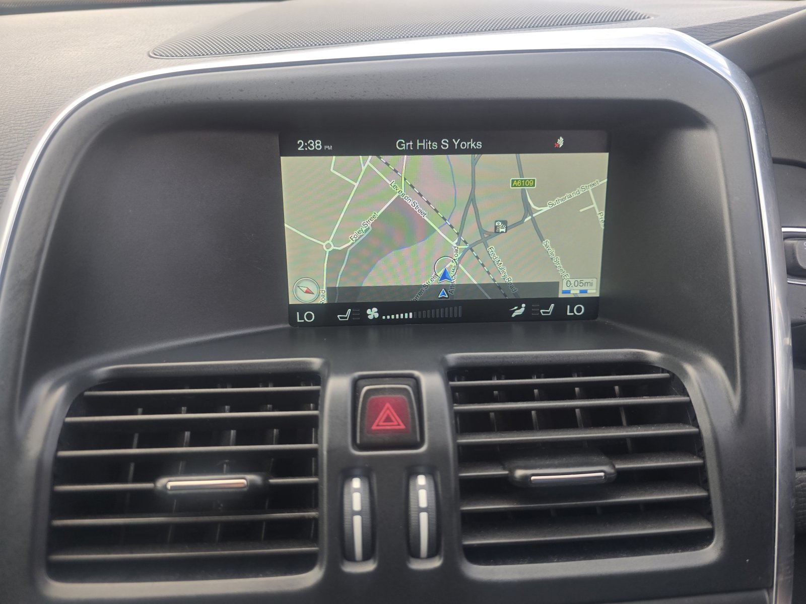 Volvo XC60 - Image 11