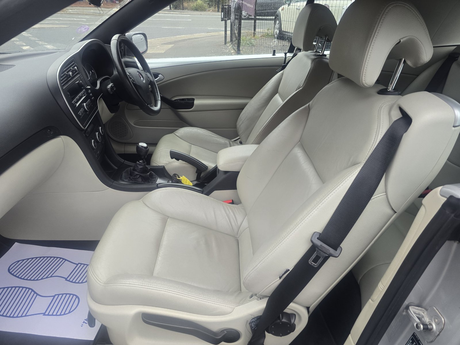 Saab 9-3 - Image 24